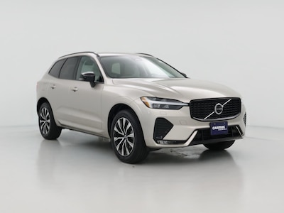 2024 Volvo XC60 B5 Core Dark Theme