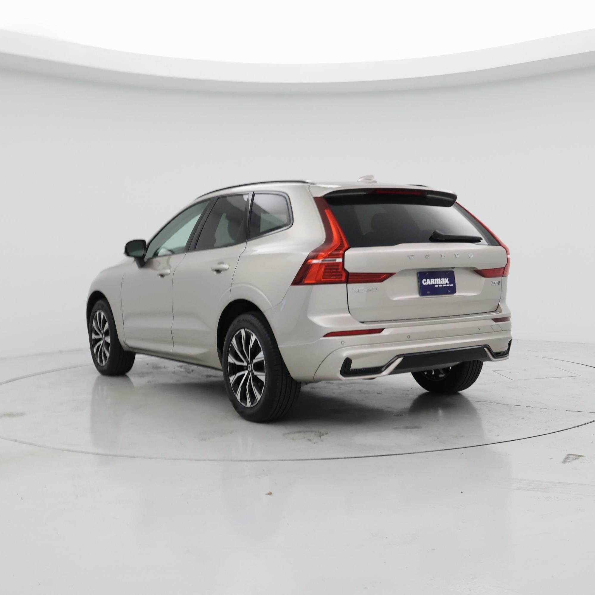Thumbnail: 2024 Volvo XC60 - 2