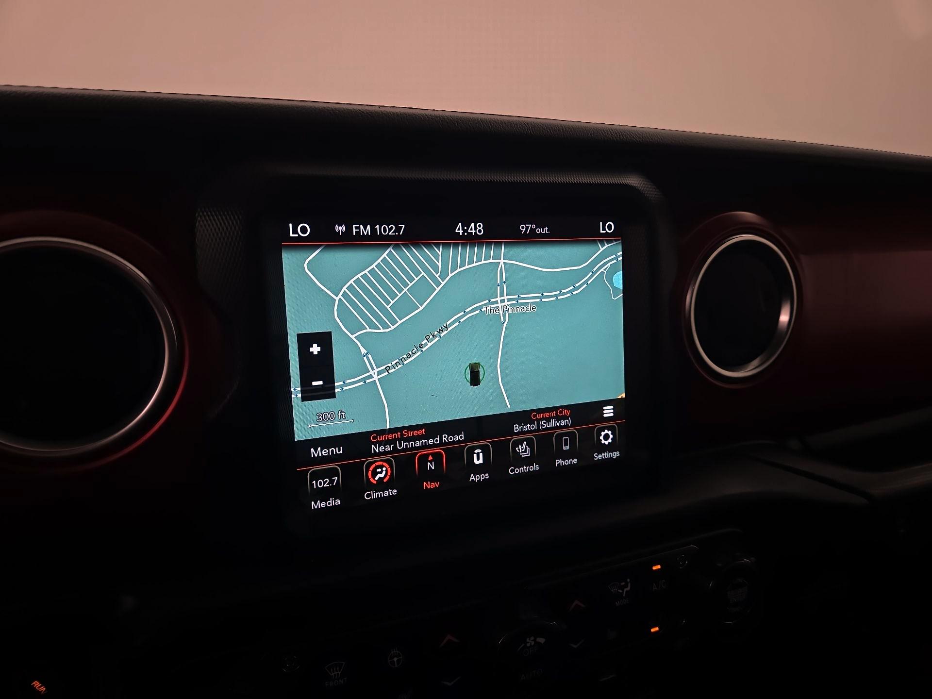 Thumbnail: 2022 Jeep Wrangler - 14