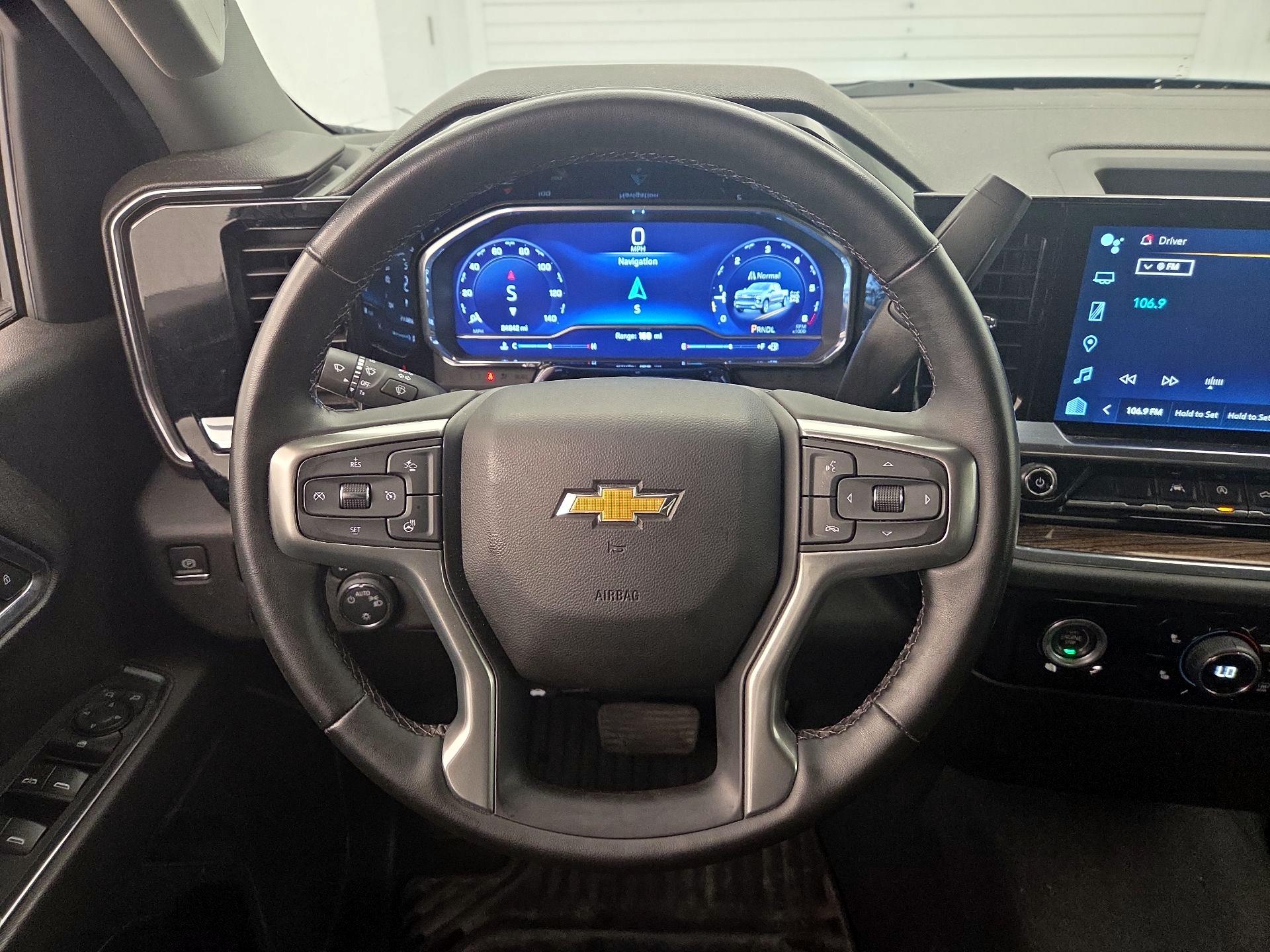 Thumbnail: 2023 Chevrolet Silverado 1500 - 10
