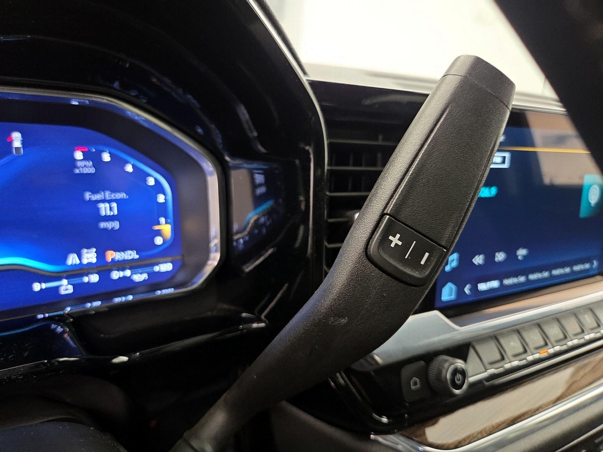 Thumbnail: 2023 Chevrolet Silverado 1500 - 17