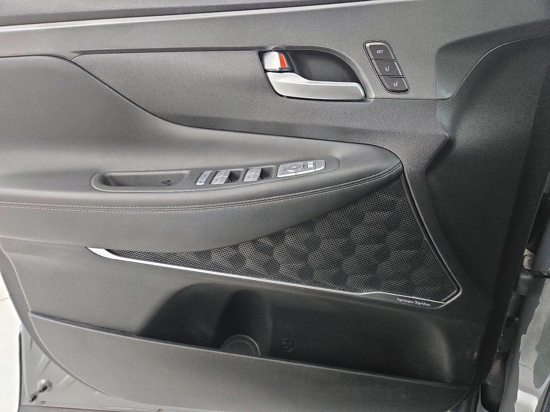 Thumbnail: 2023 Hyundai Santa Fe - 12