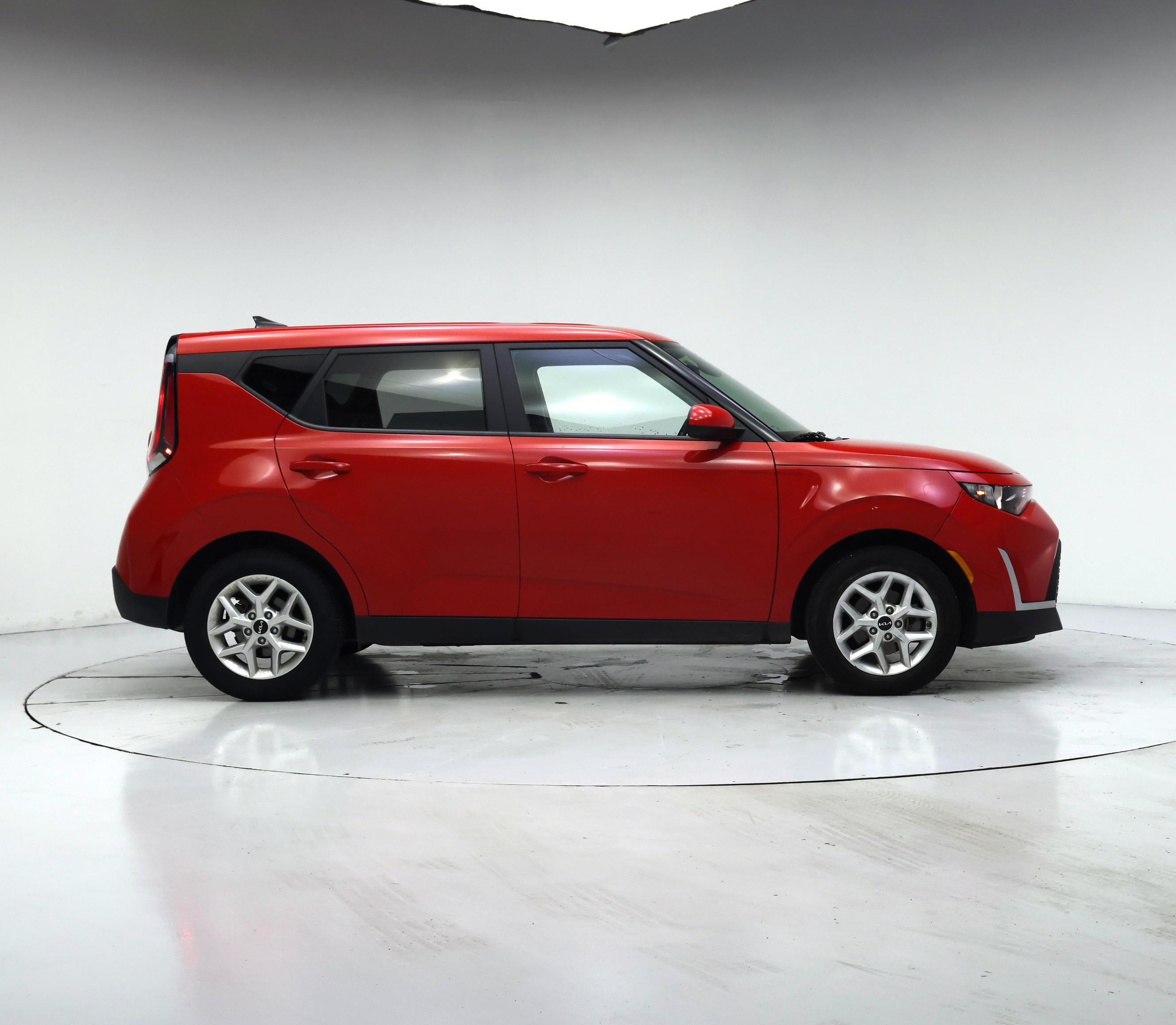 Thumbnail: 2023 Kia Soul - 7