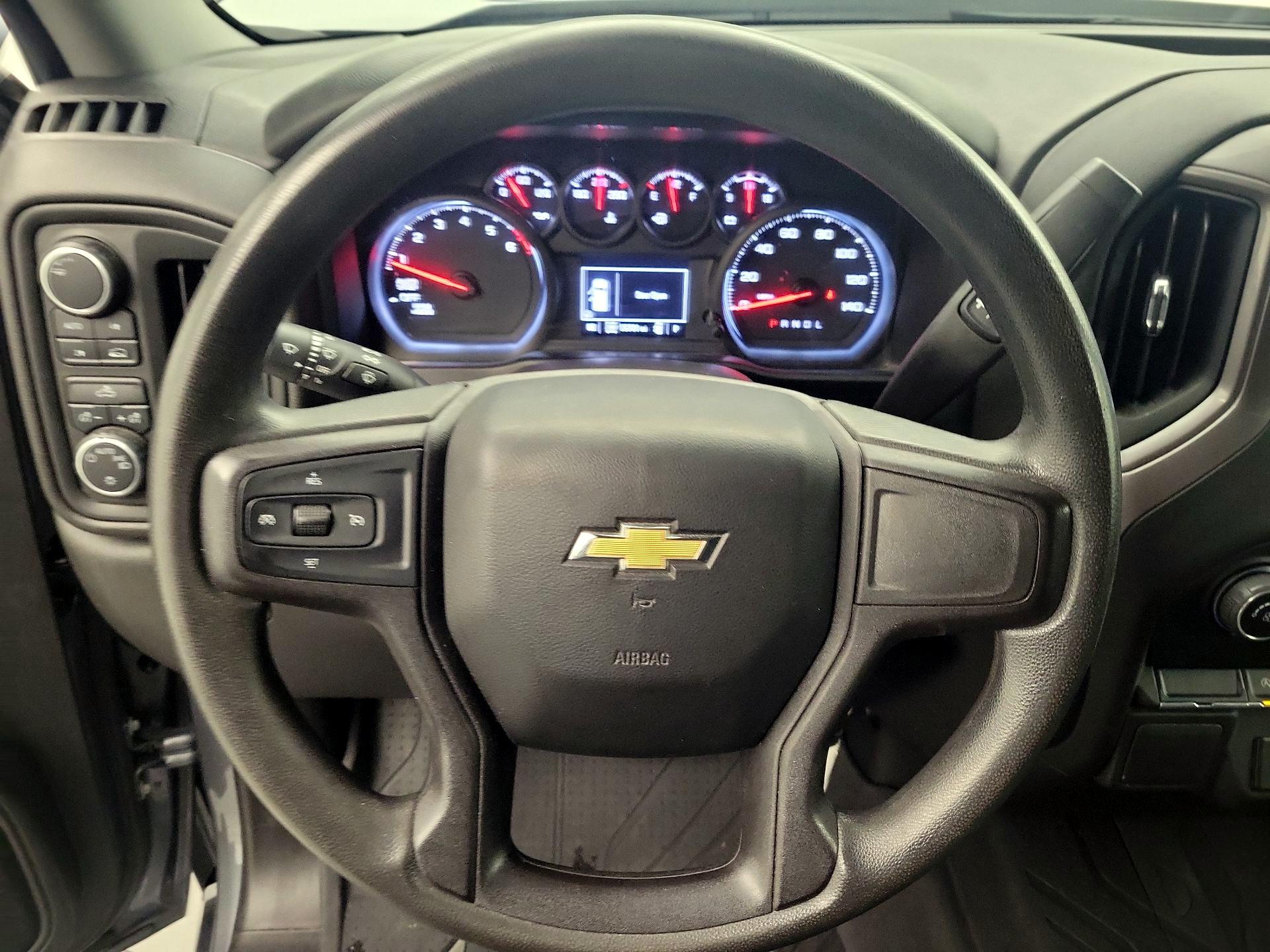 Thumbnail: 2021 Chevrolet Silverado 1500 - 10