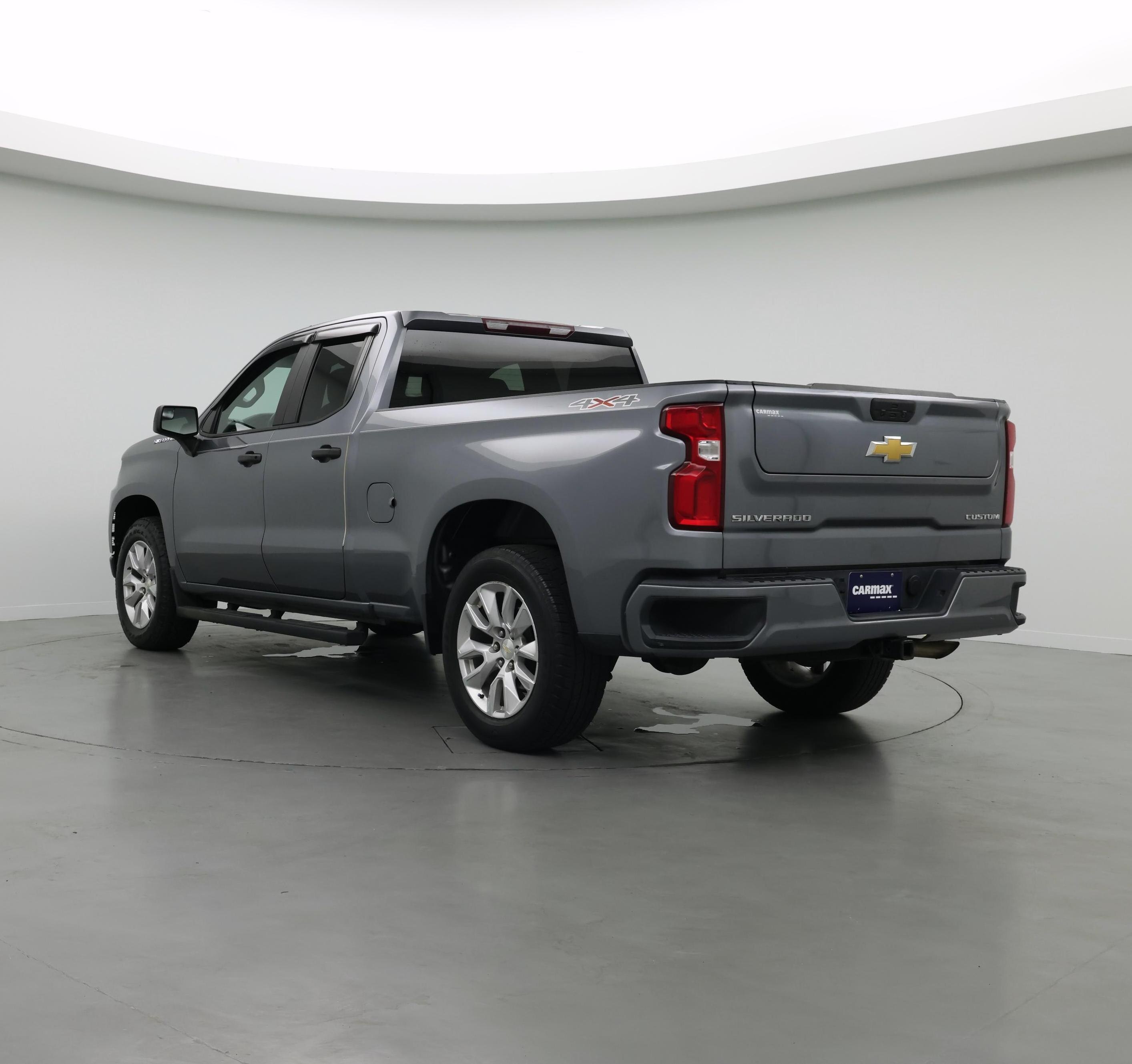 Thumbnail: 2021 Chevrolet Silverado 1500 - 2