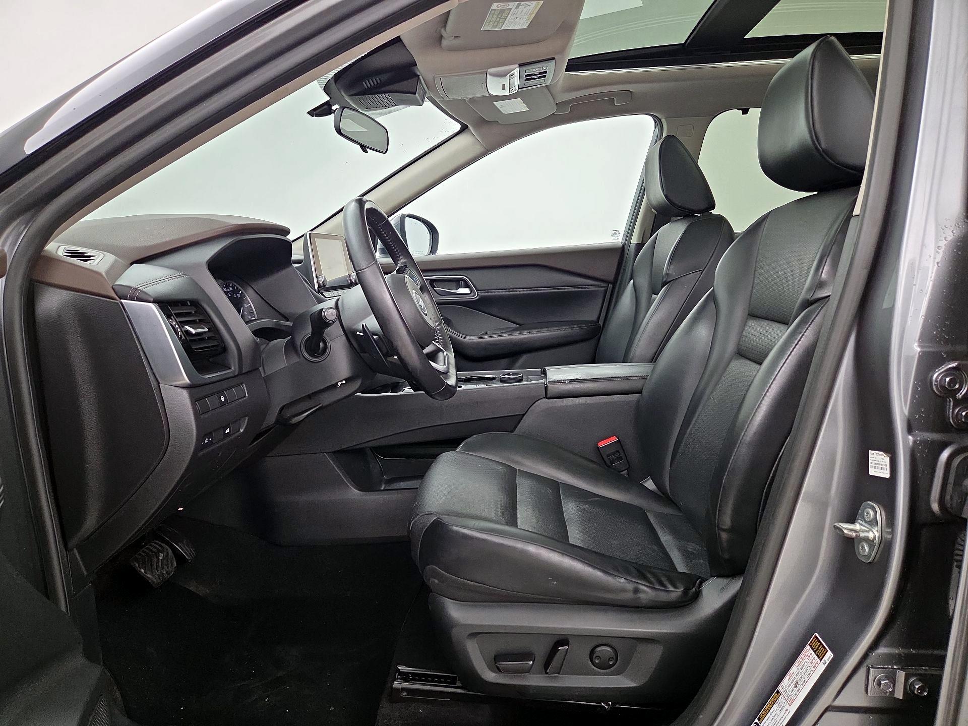Thumbnail: 2021 Nissan Rogue - 11