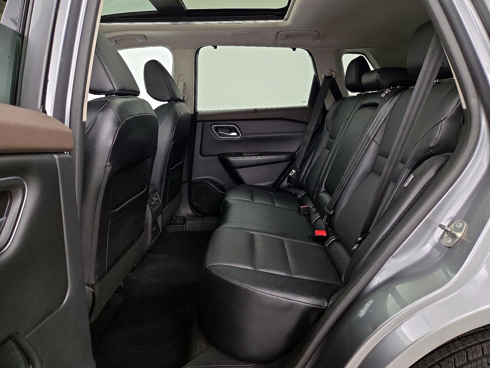 2021 Nissan Rogue SV - Photo 21