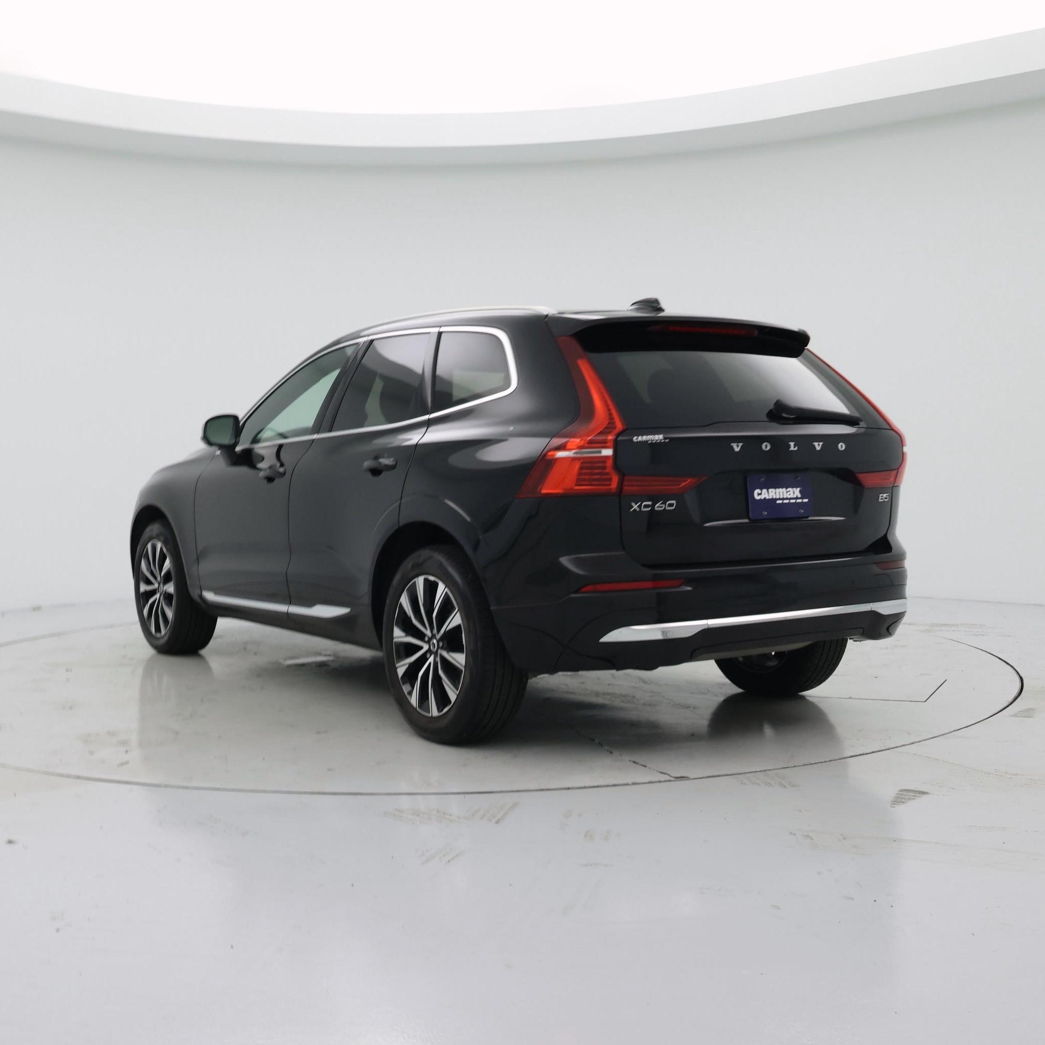 Thumbnail: 2023 Volvo XC60 - 2