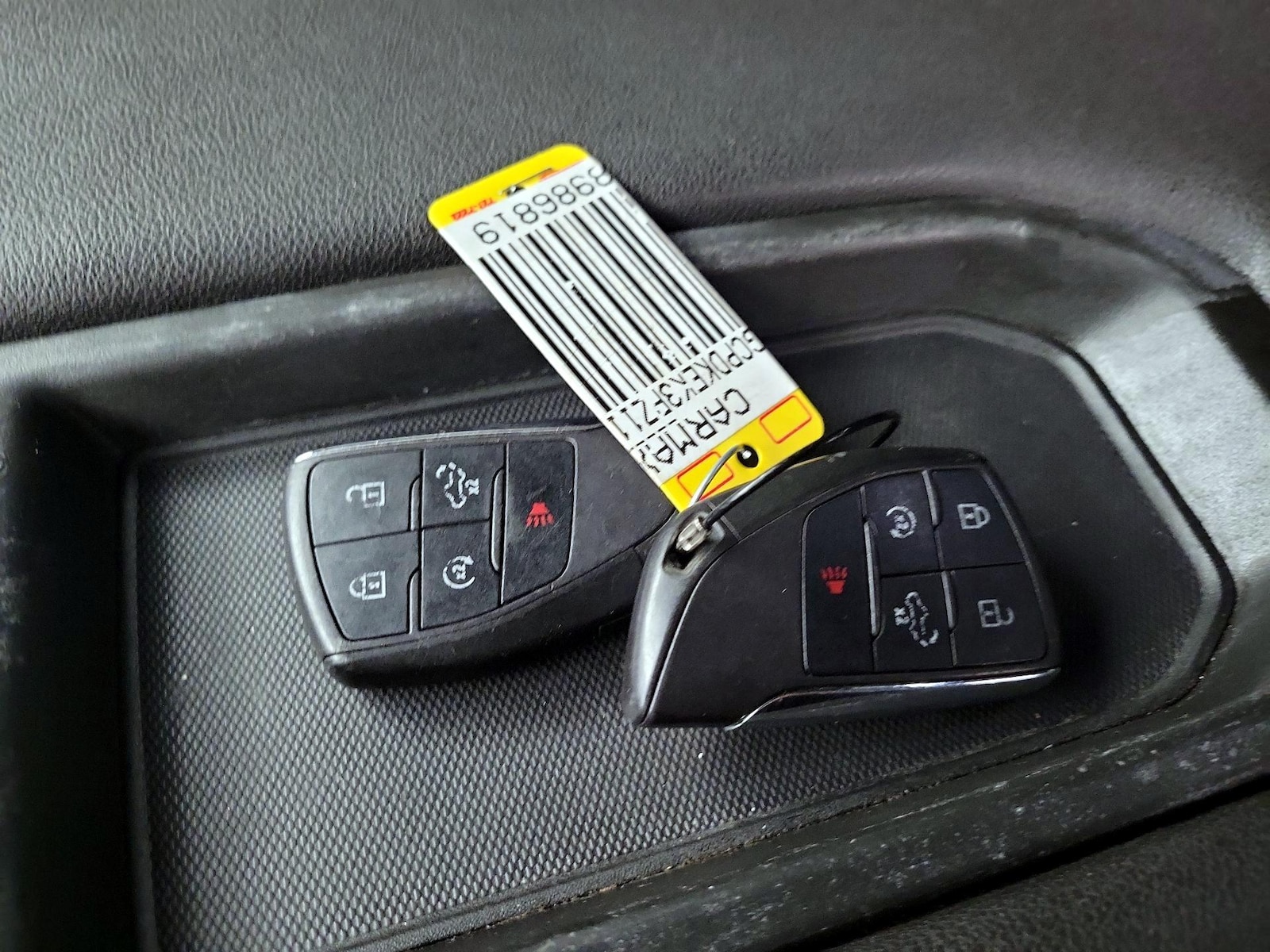 2023 Chevrolet Silverado 1500 LT - Photo 23