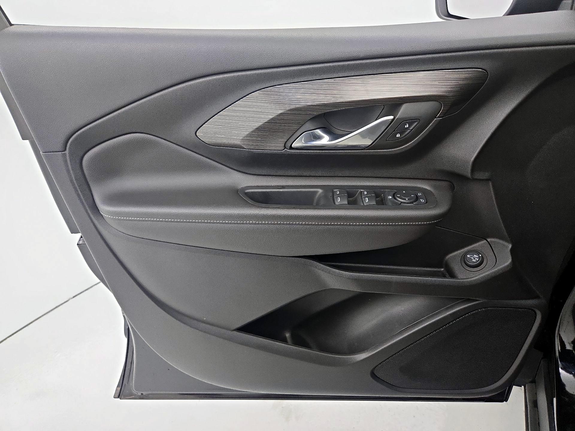 Thumbnail: 2023 GMC Terrain - 12