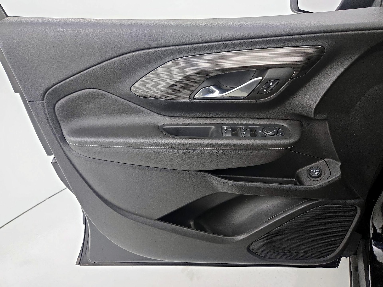 2023 GMC Terrain SLE - Photo 13