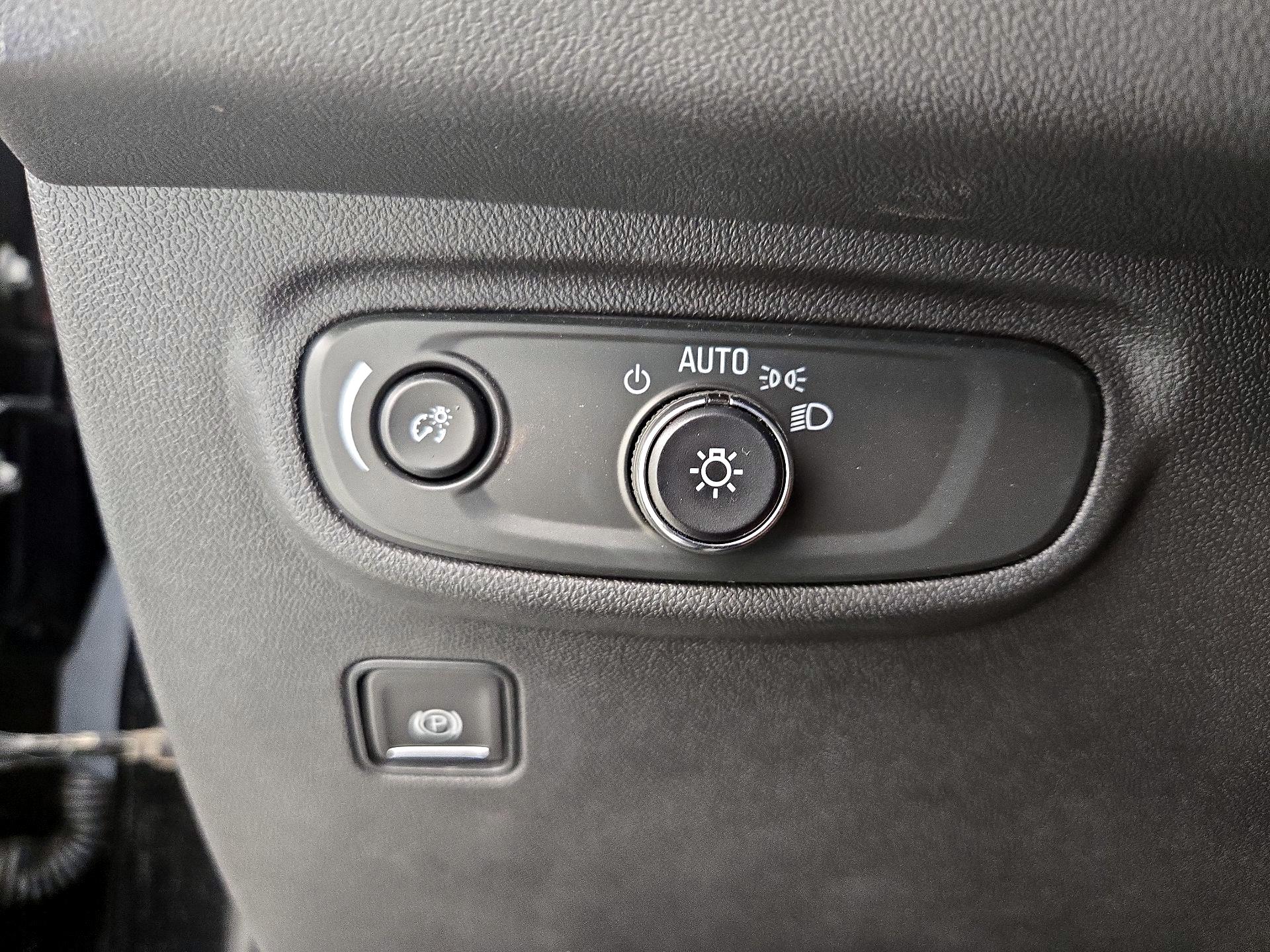 Thumbnail: 2023 GMC Terrain - 13