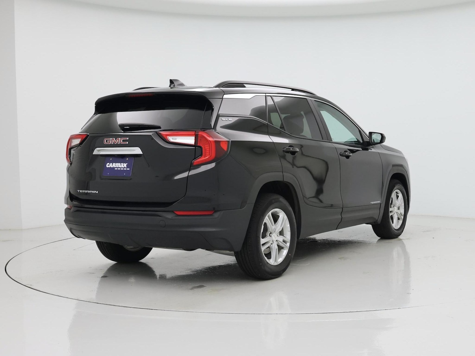 2023 GMC Terrain SLE - Photo 9