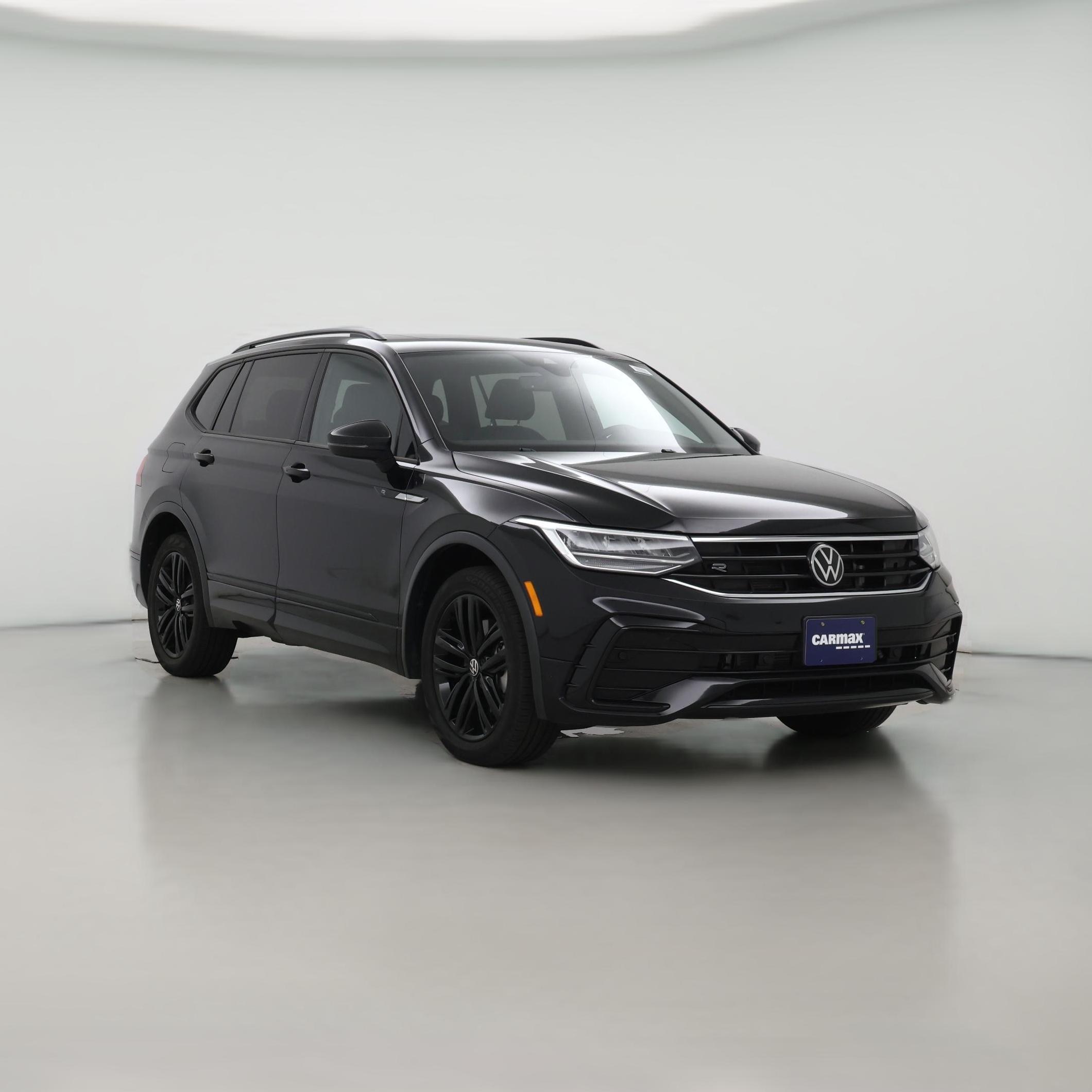 Thumbnail: 2022 Volkswagen Tiguan - 1