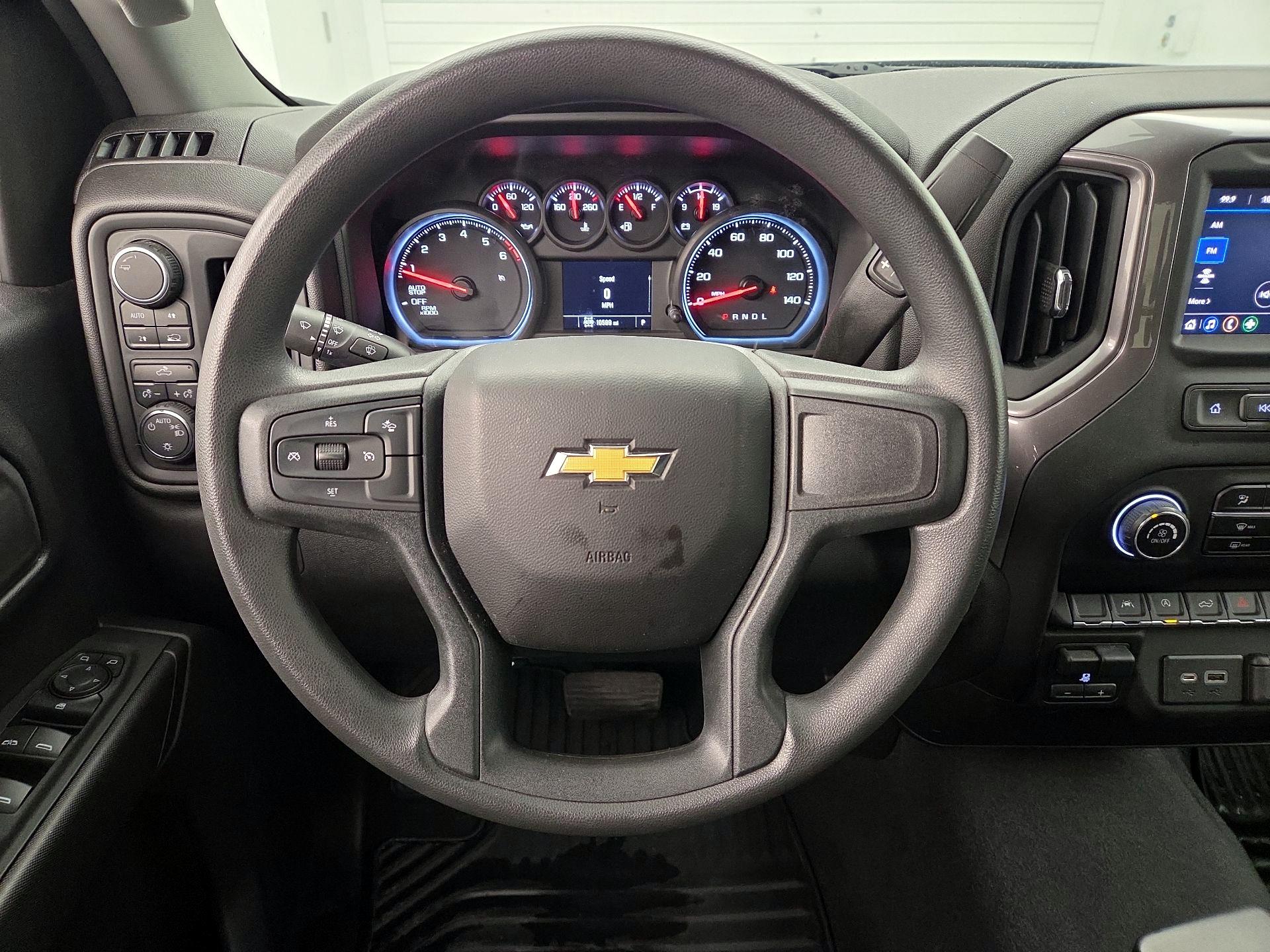 Thumbnail: 2023 Chevrolet Silverado 1500 - 10