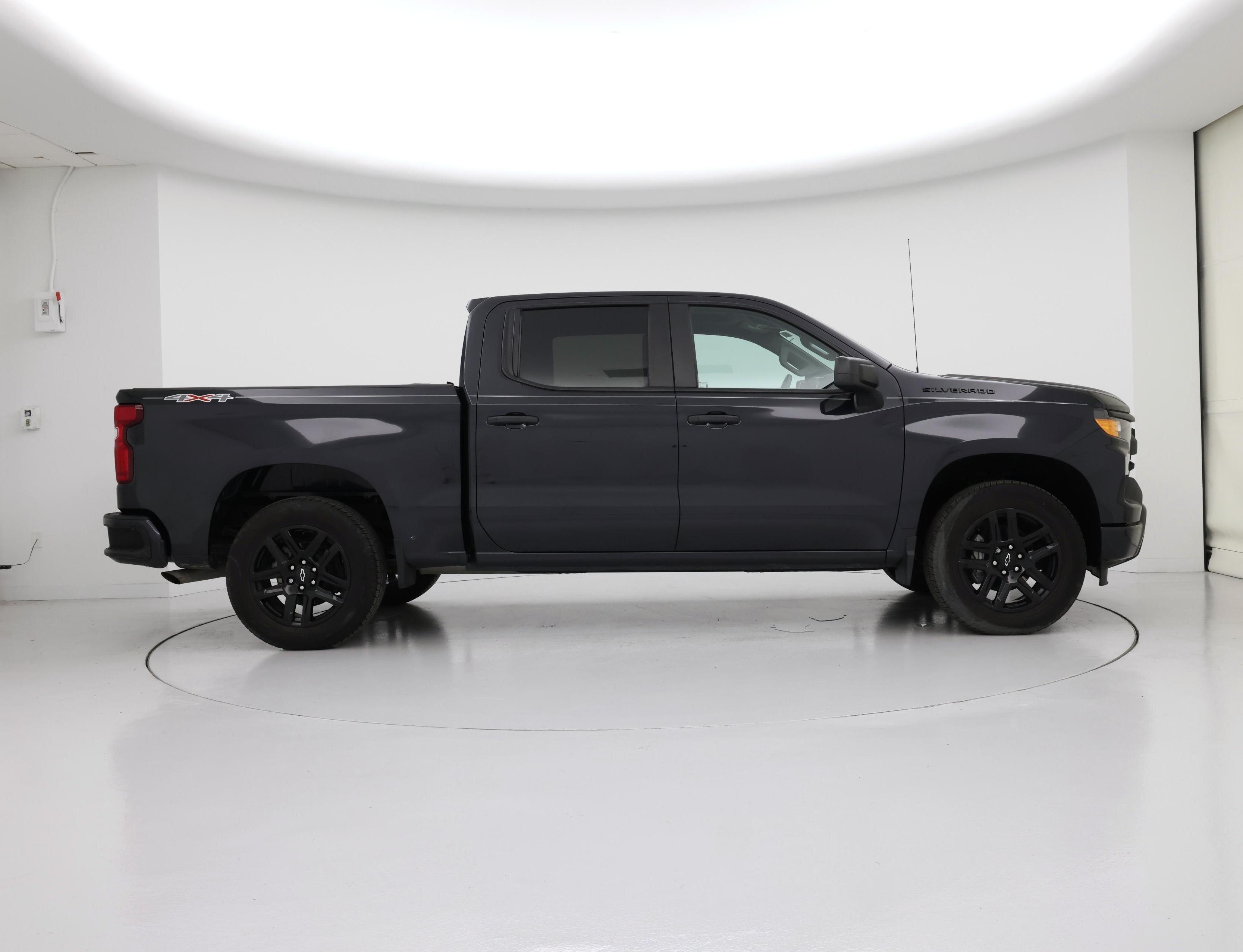 Thumbnail: 2023 Chevrolet Silverado 1500 - 7