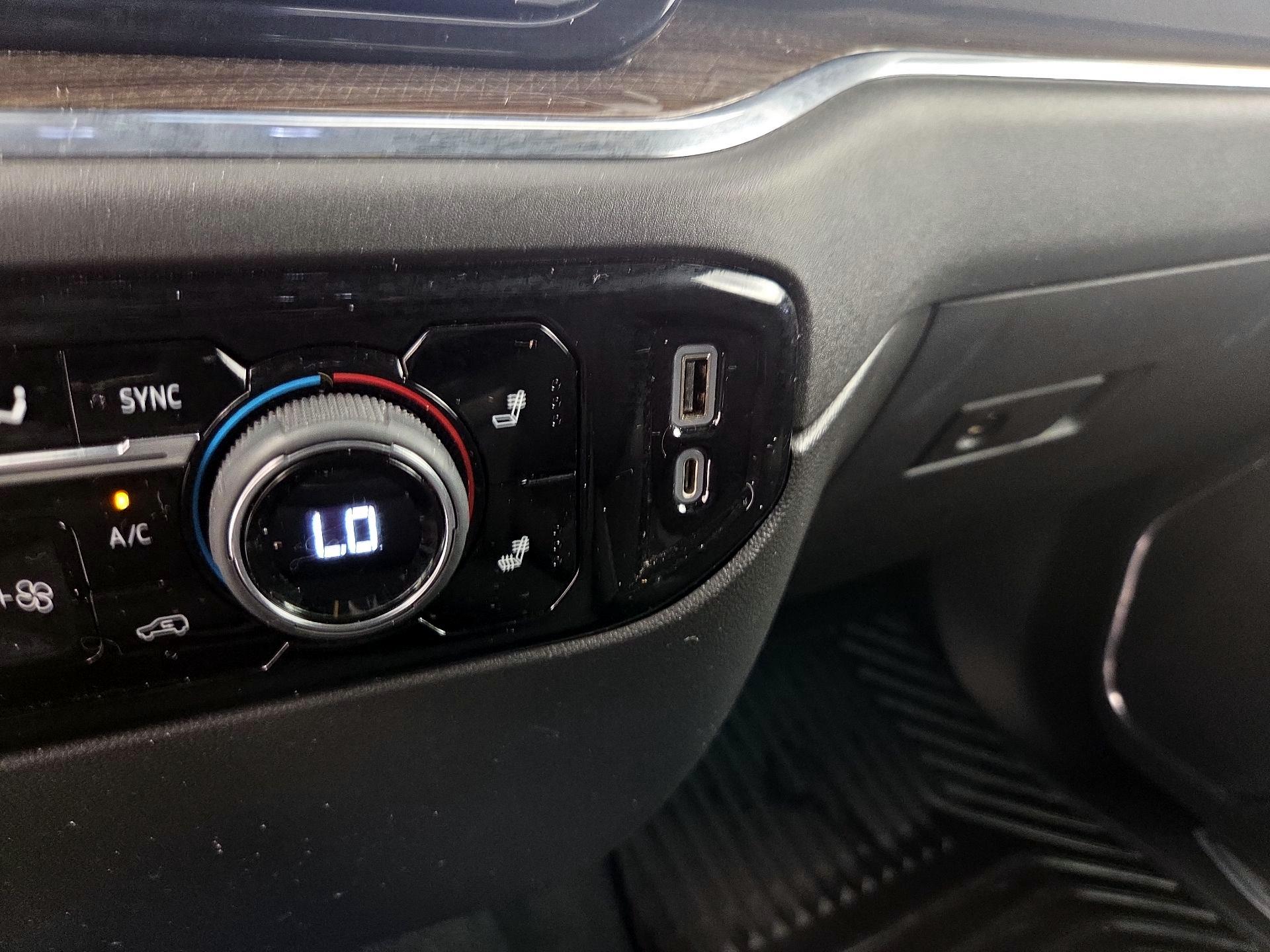Thumbnail: 2023 Chevrolet Silverado 1500 - 18