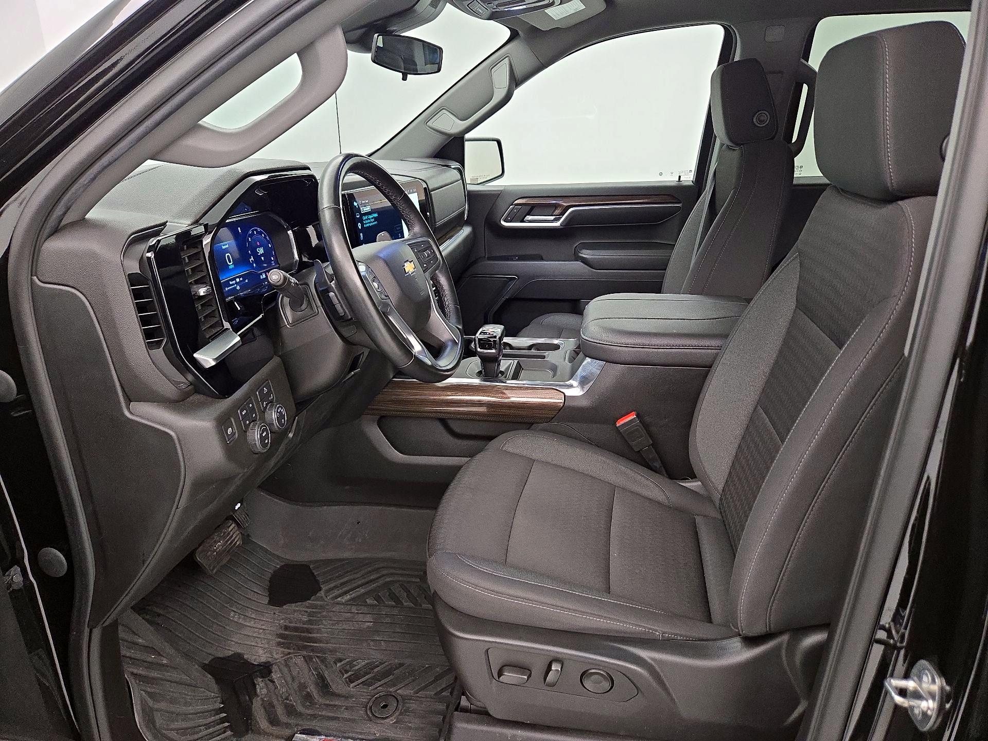 Thumbnail: 2023 Chevrolet Silverado 1500 - 11
