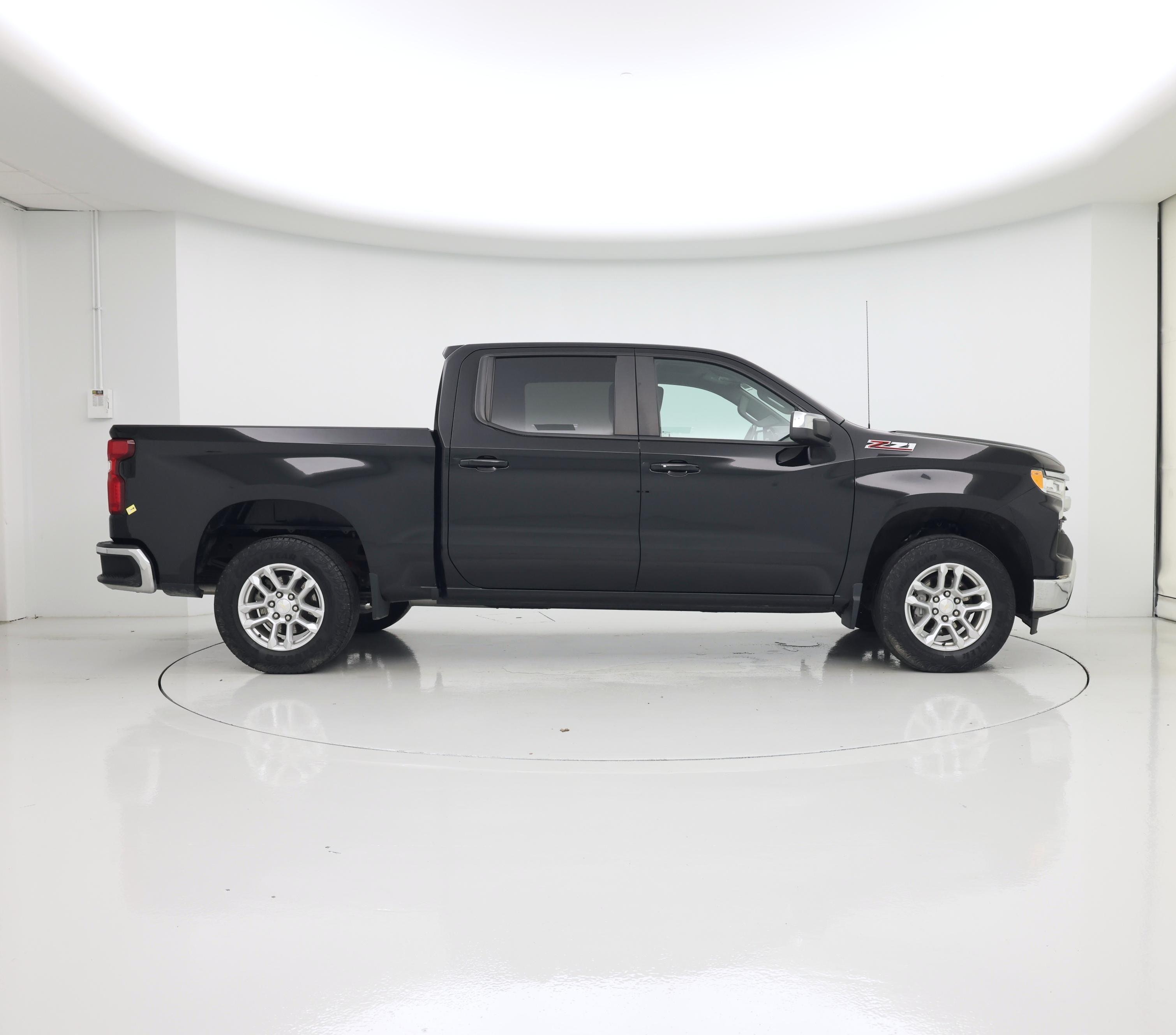 Thumbnail: 2023 Chevrolet Silverado 1500 - 7