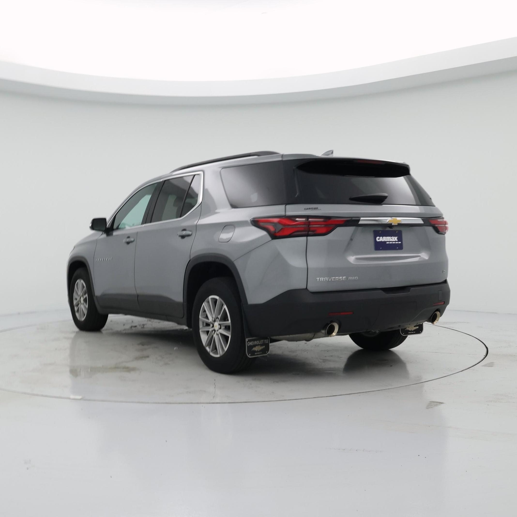Thumbnail: 2023 Chevrolet Traverse - 2
