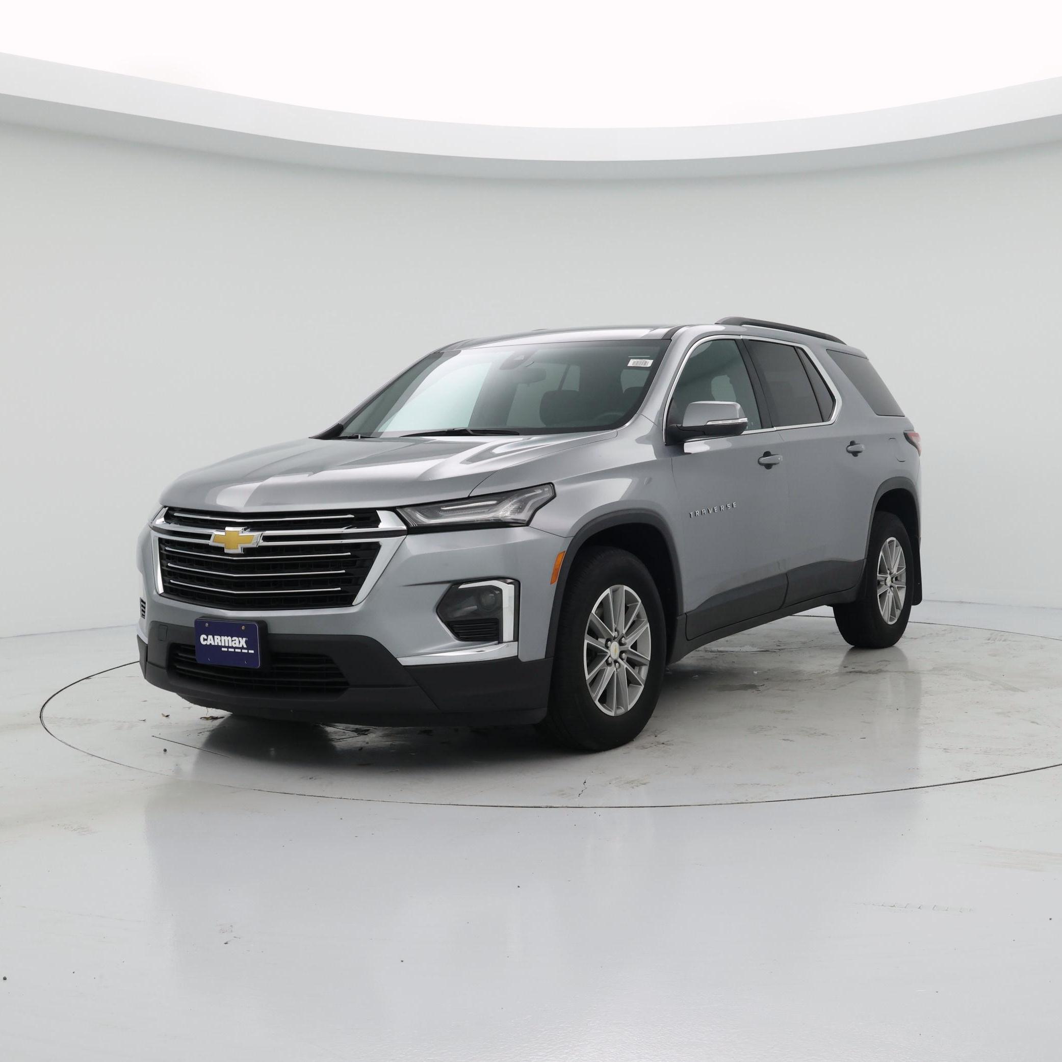 Thumbnail: 2023 Chevrolet Traverse - 4