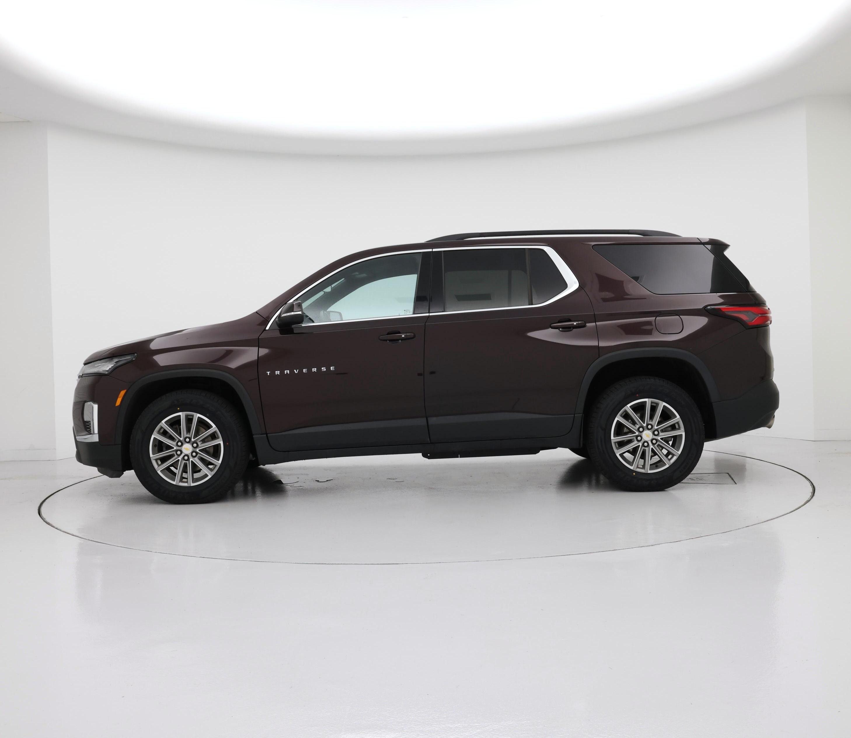 Thumbnail: 2023 Chevrolet Traverse - 3