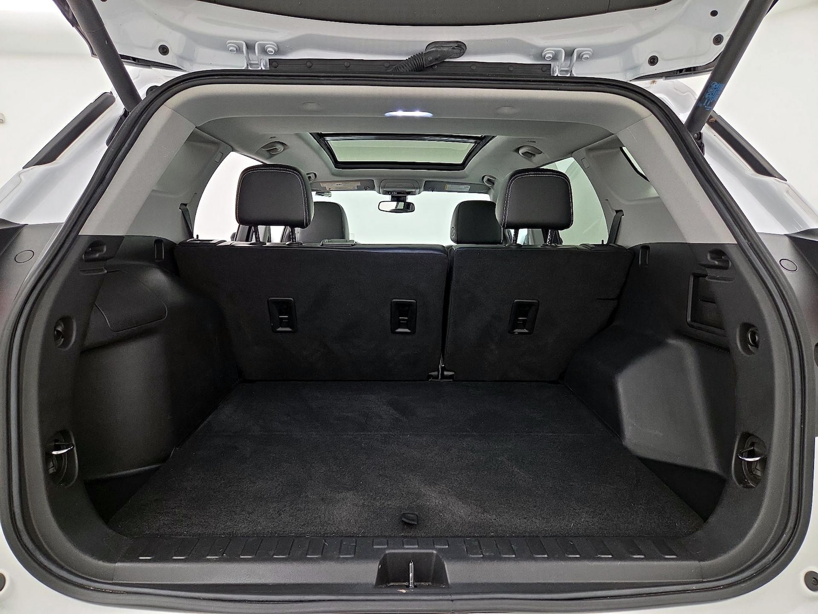 2022 GMC Terrain SLT - Photo 22