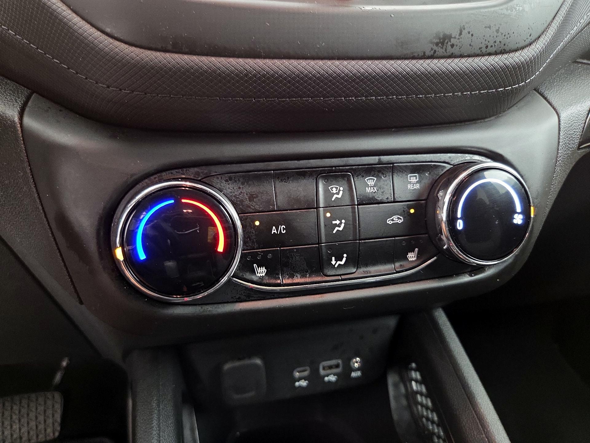 Thumbnail: 2023 Chevrolet TrailBlazer - 16