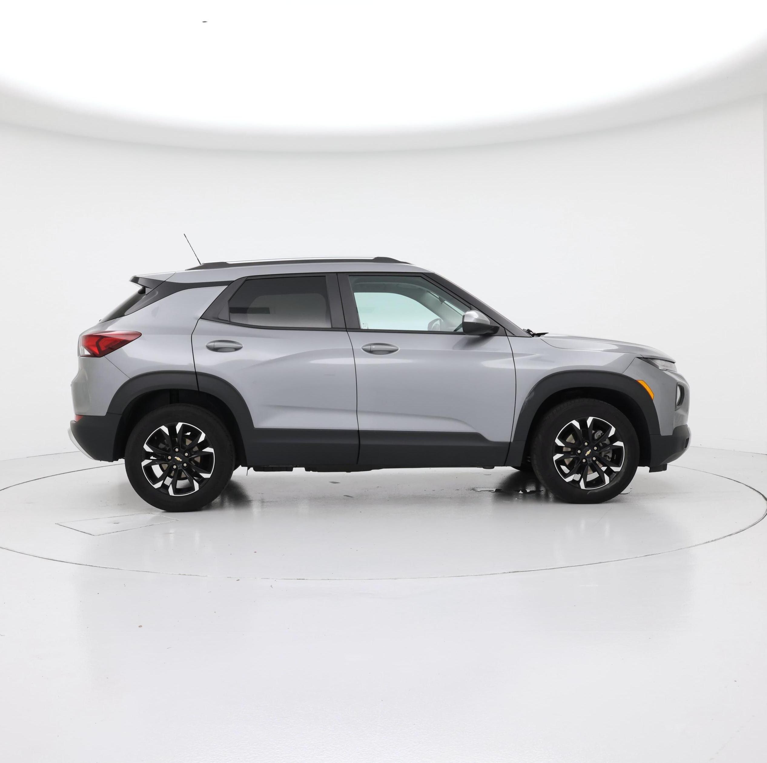 Thumbnail: 2023 Chevrolet TrailBlazer - 7