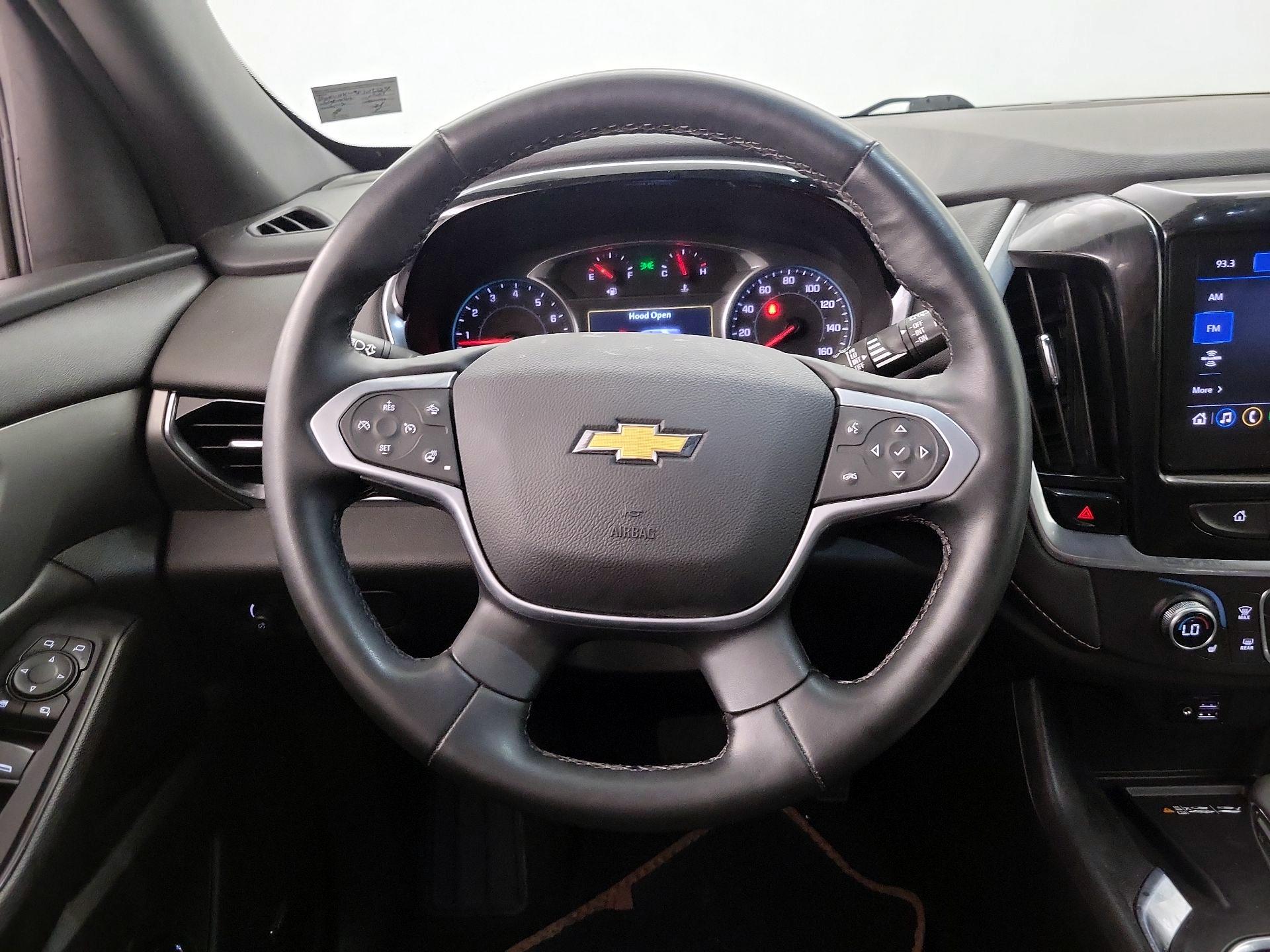 Thumbnail: 2023 Chevrolet Traverse - 10