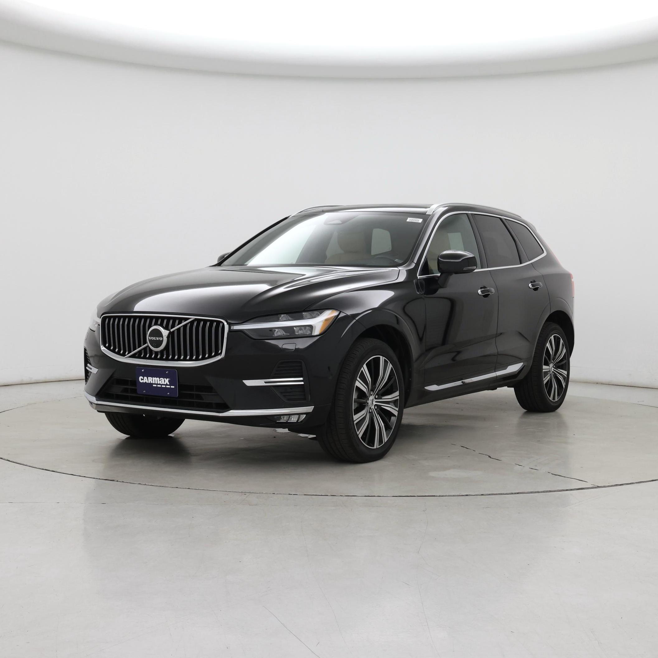 Thumbnail: 2022 Volvo XC60 - 4