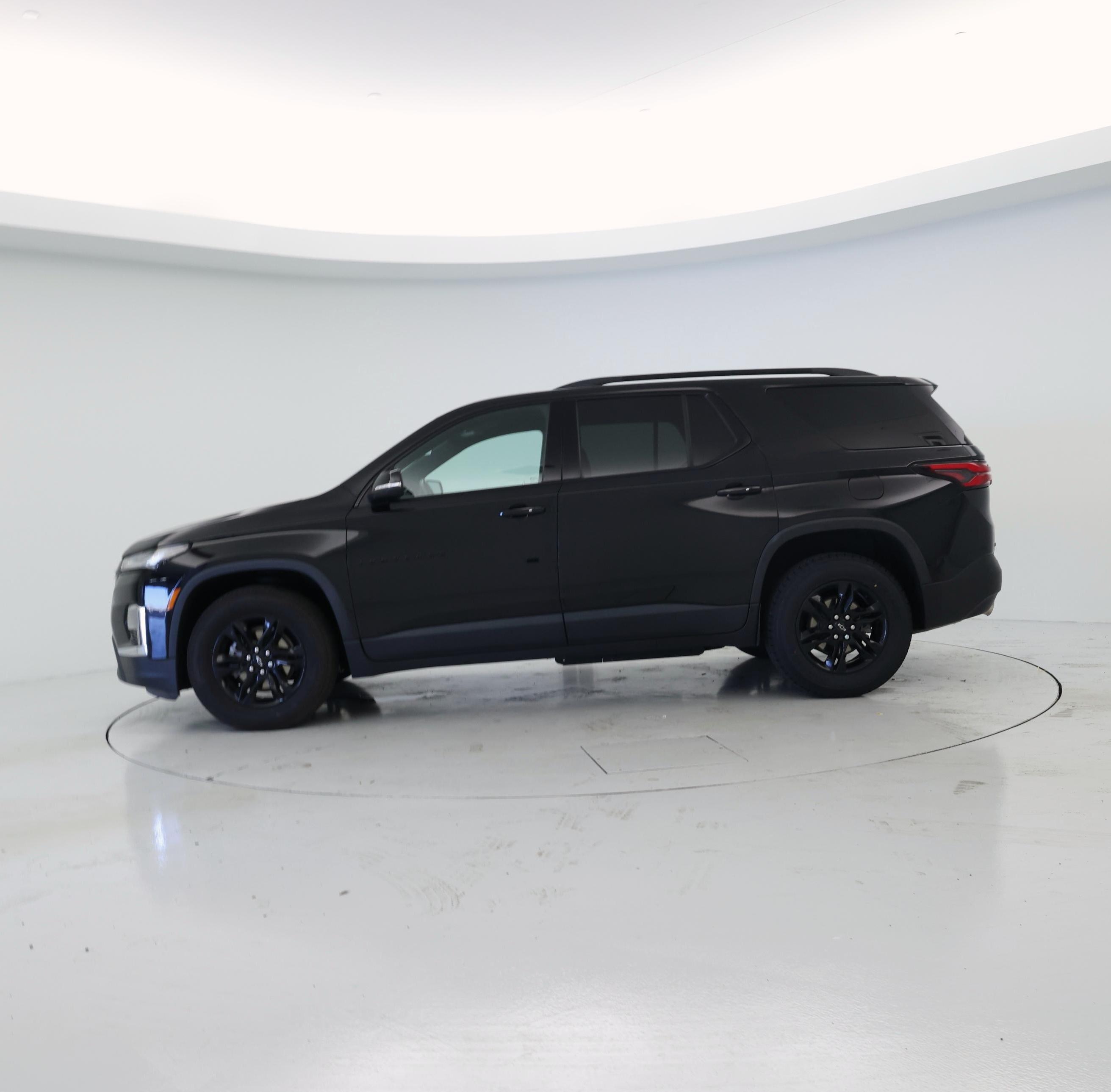 Thumbnail: 2022 Chevrolet Traverse - 3