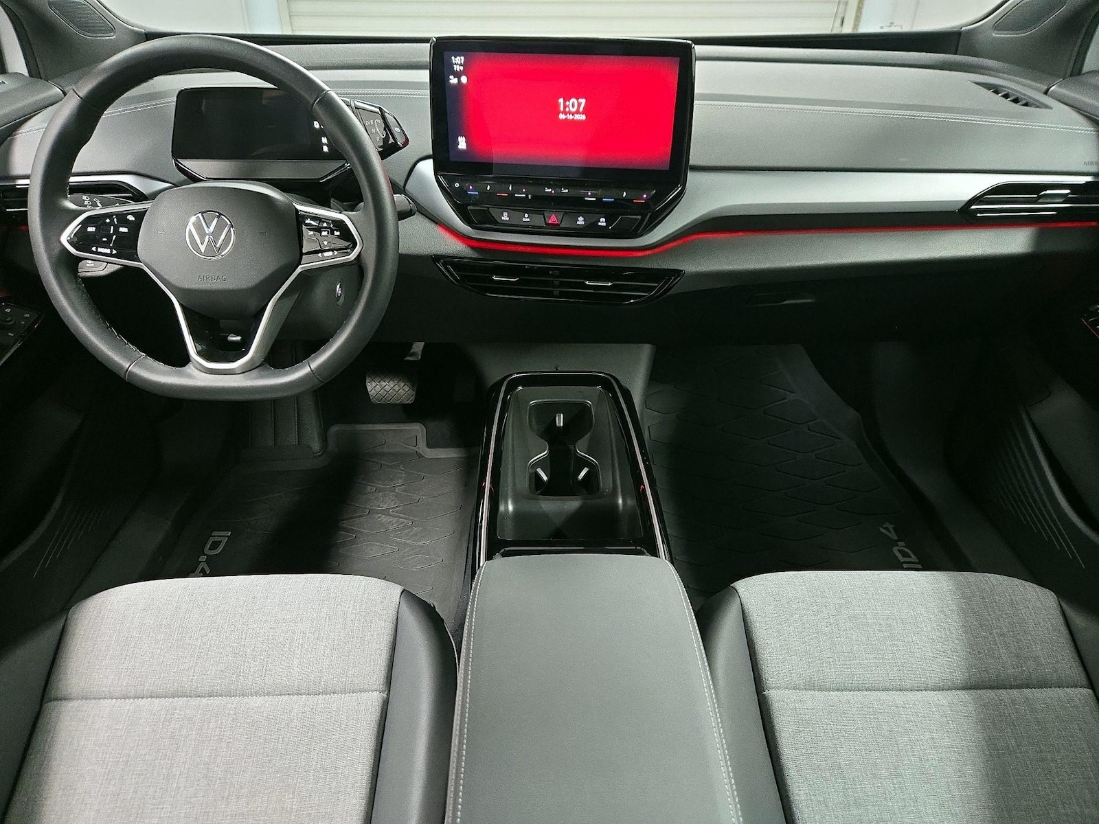 2024 Volkswagen ID.4 STANDARD - Photo 10