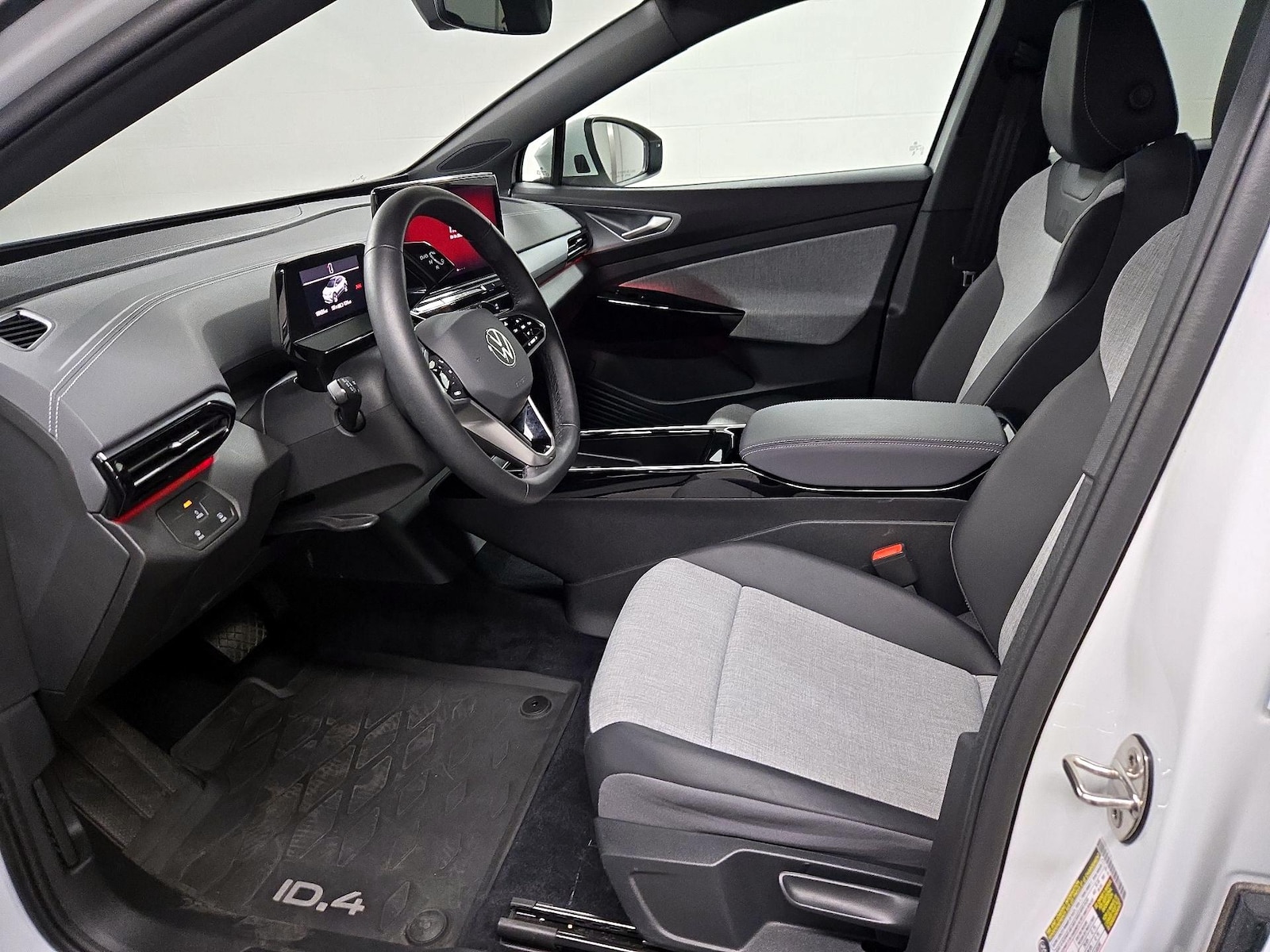 2024 Volkswagen ID.4 STANDARD - Photo 12