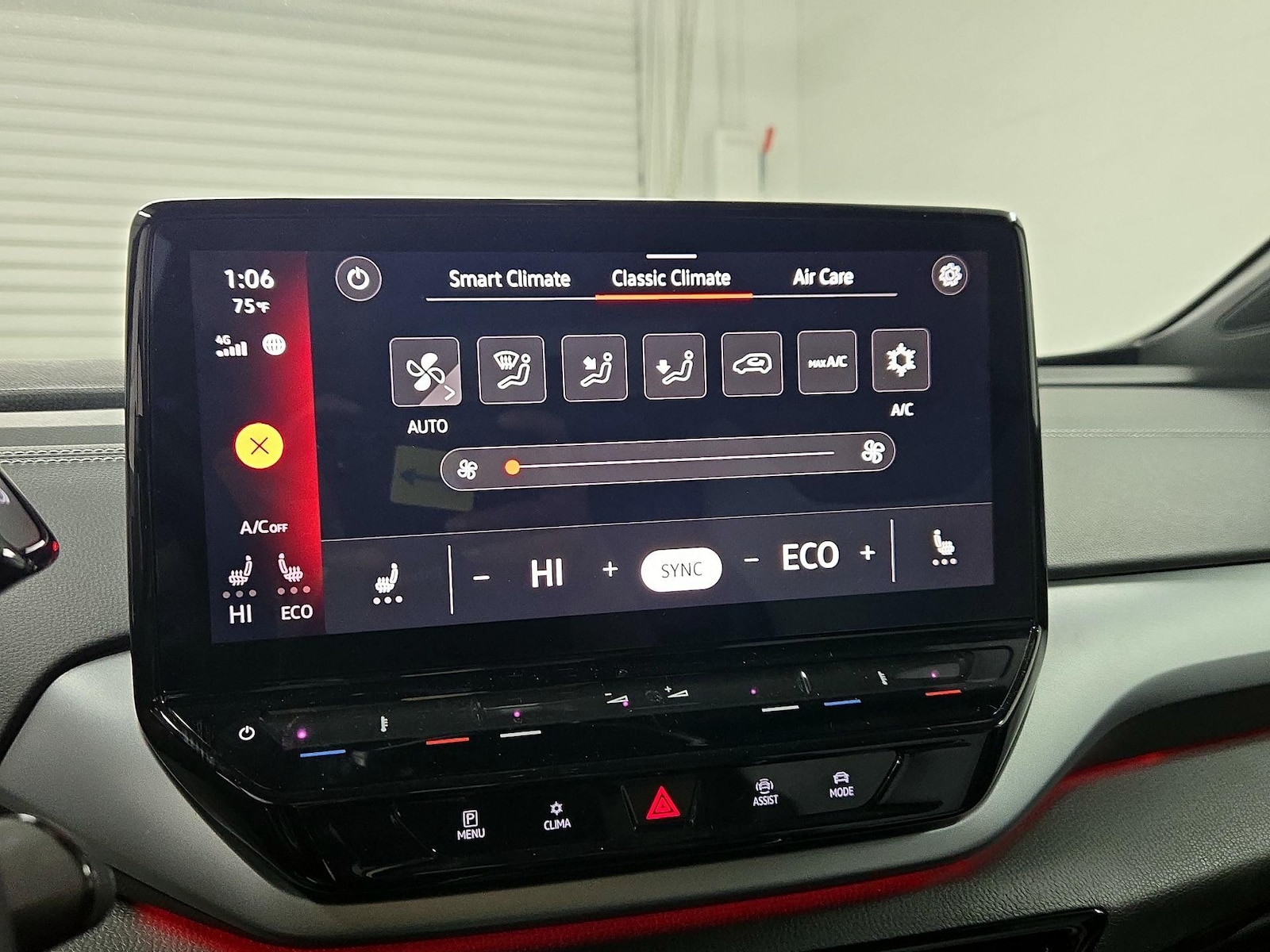 2024 Volkswagen ID.4 STANDARD - Photo 18