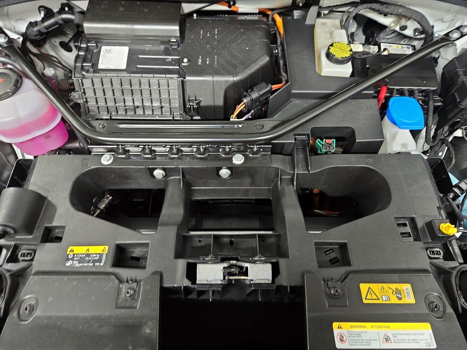 2024 Volkswagen ID.4 STANDARD - Photo 23