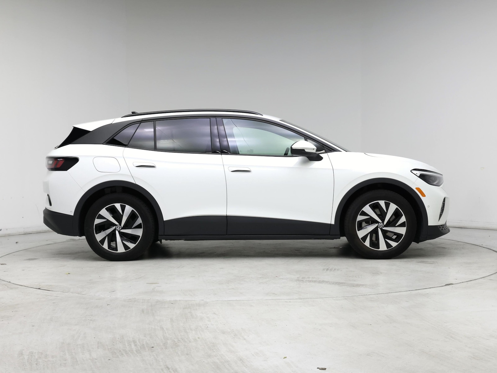2024 Volkswagen ID.4 STANDARD - Photo 8