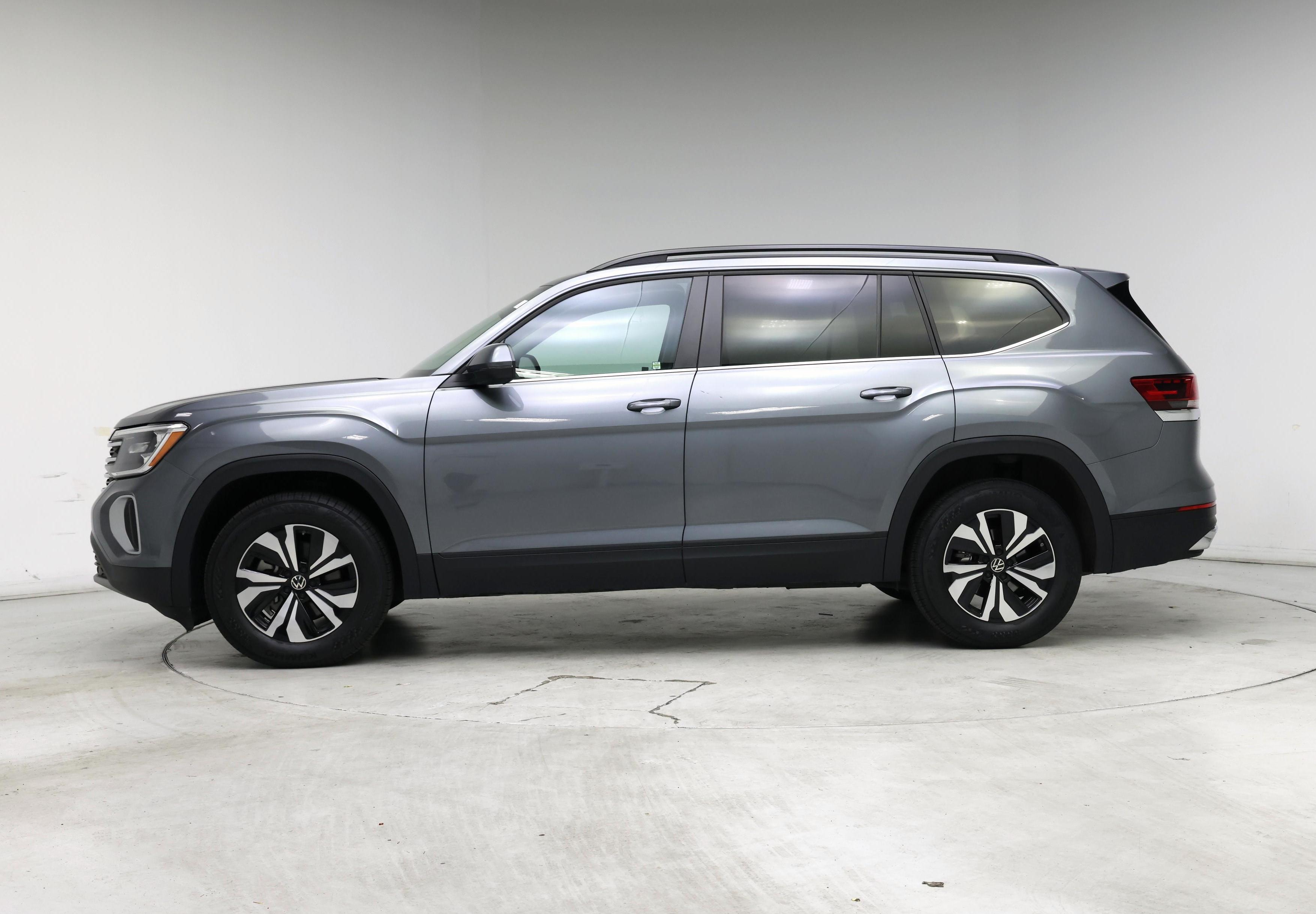 Thumbnail: 2024 Volkswagen Atlas - 3