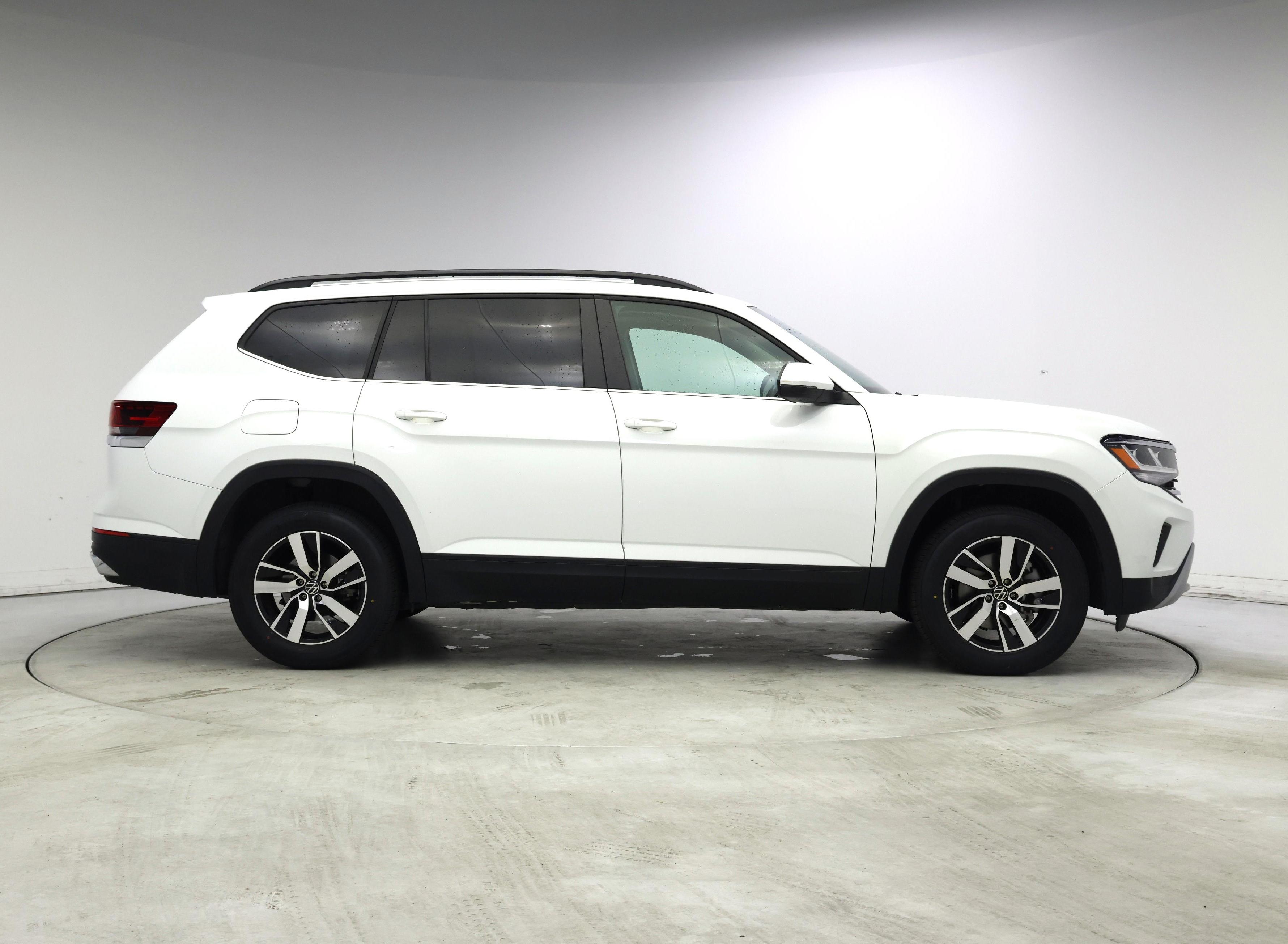Thumbnail: 2023 Volkswagen Atlas - 7