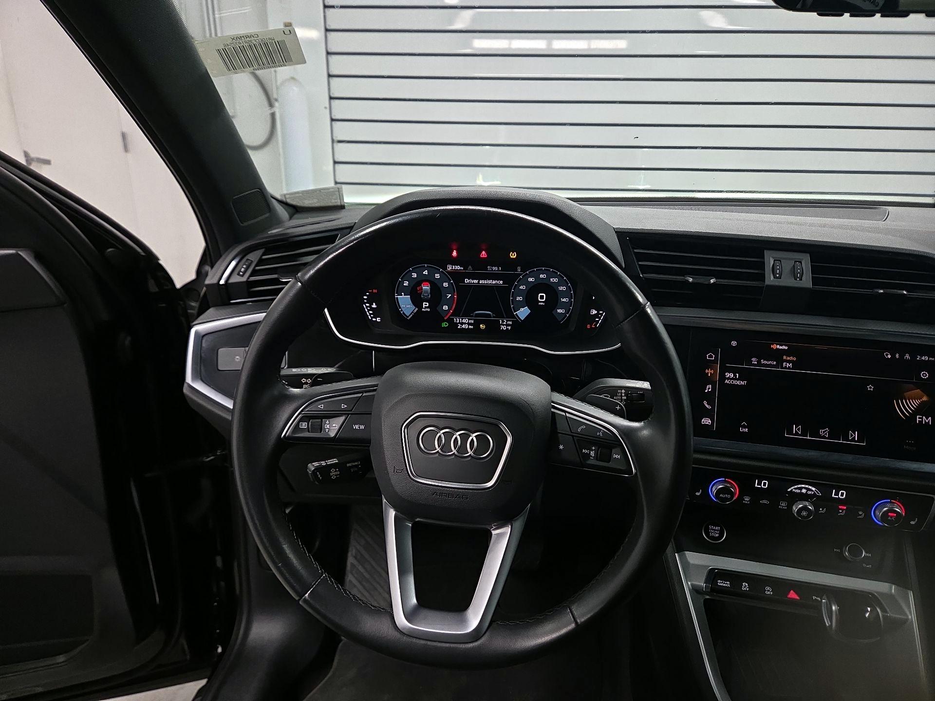 Thumbnail: 2024 Audi Q3 - 10