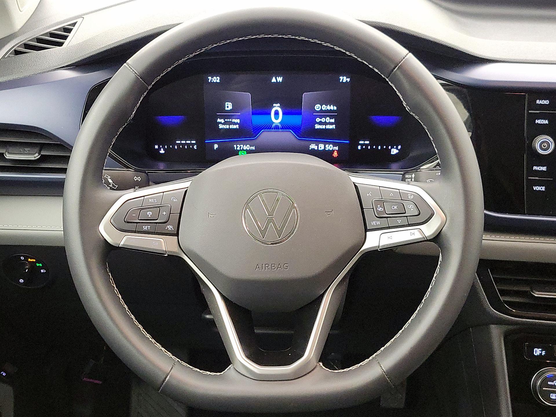 Thumbnail: 2024 Volkswagen Taos - 10