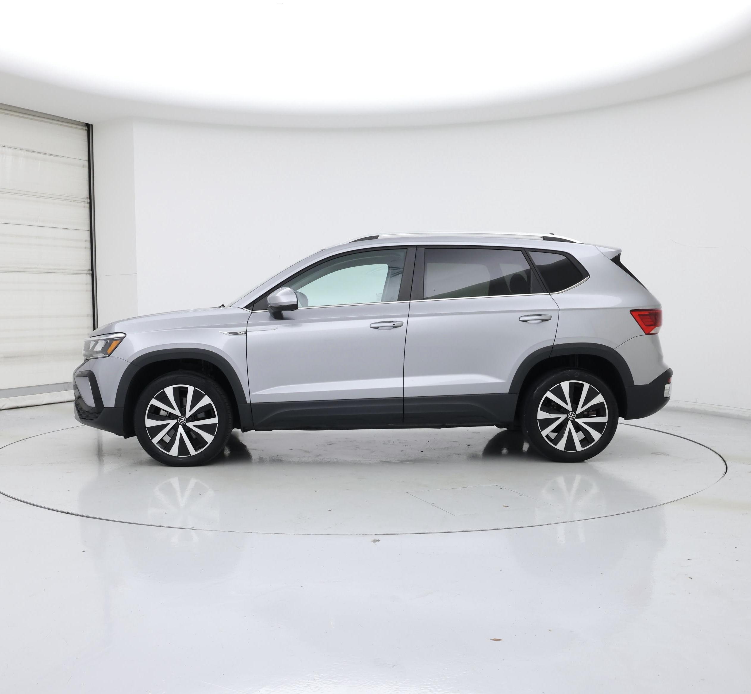 Thumbnail: 2024 Volkswagen Taos - 3