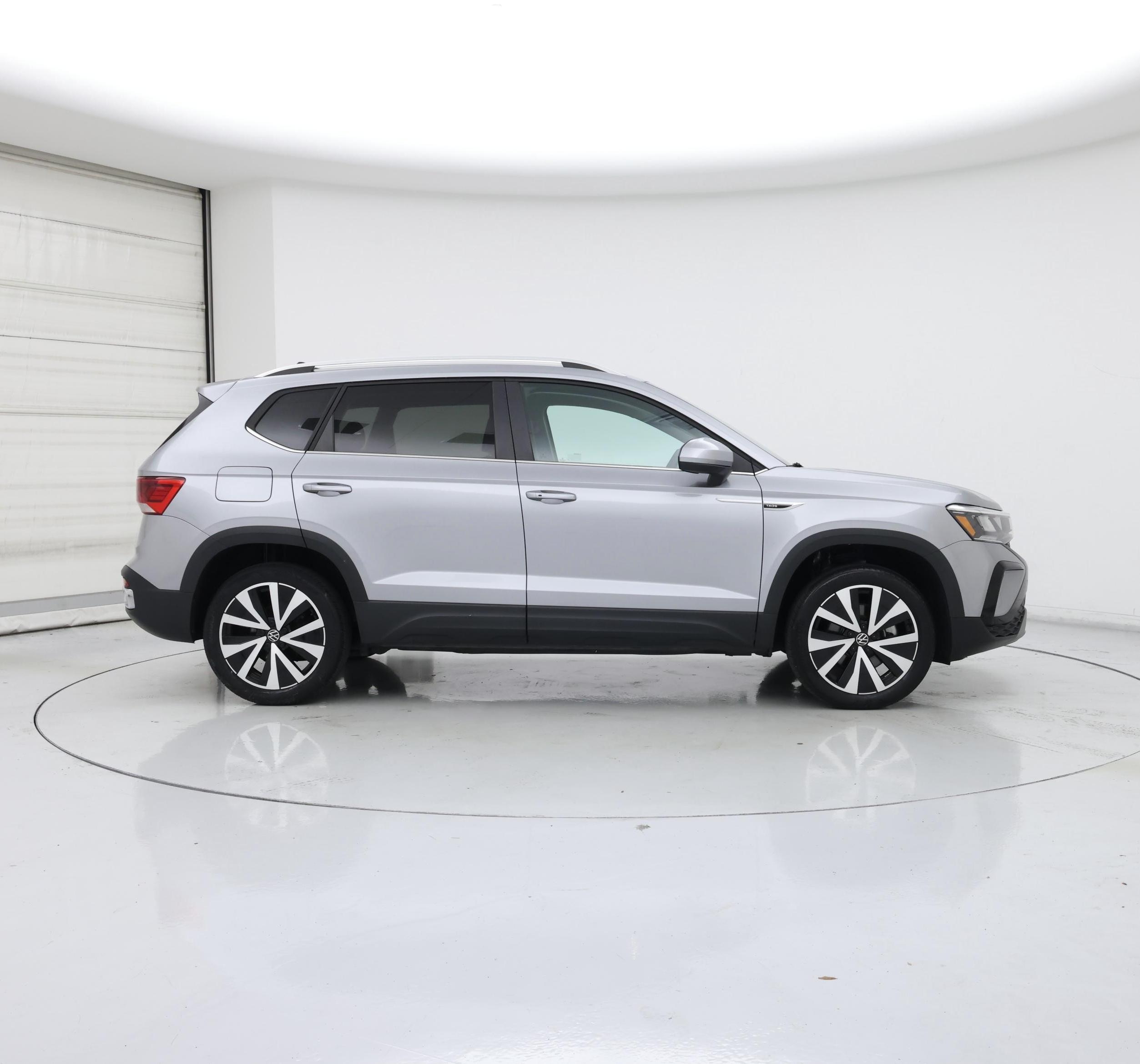 Thumbnail: 2024 Volkswagen Taos - 7