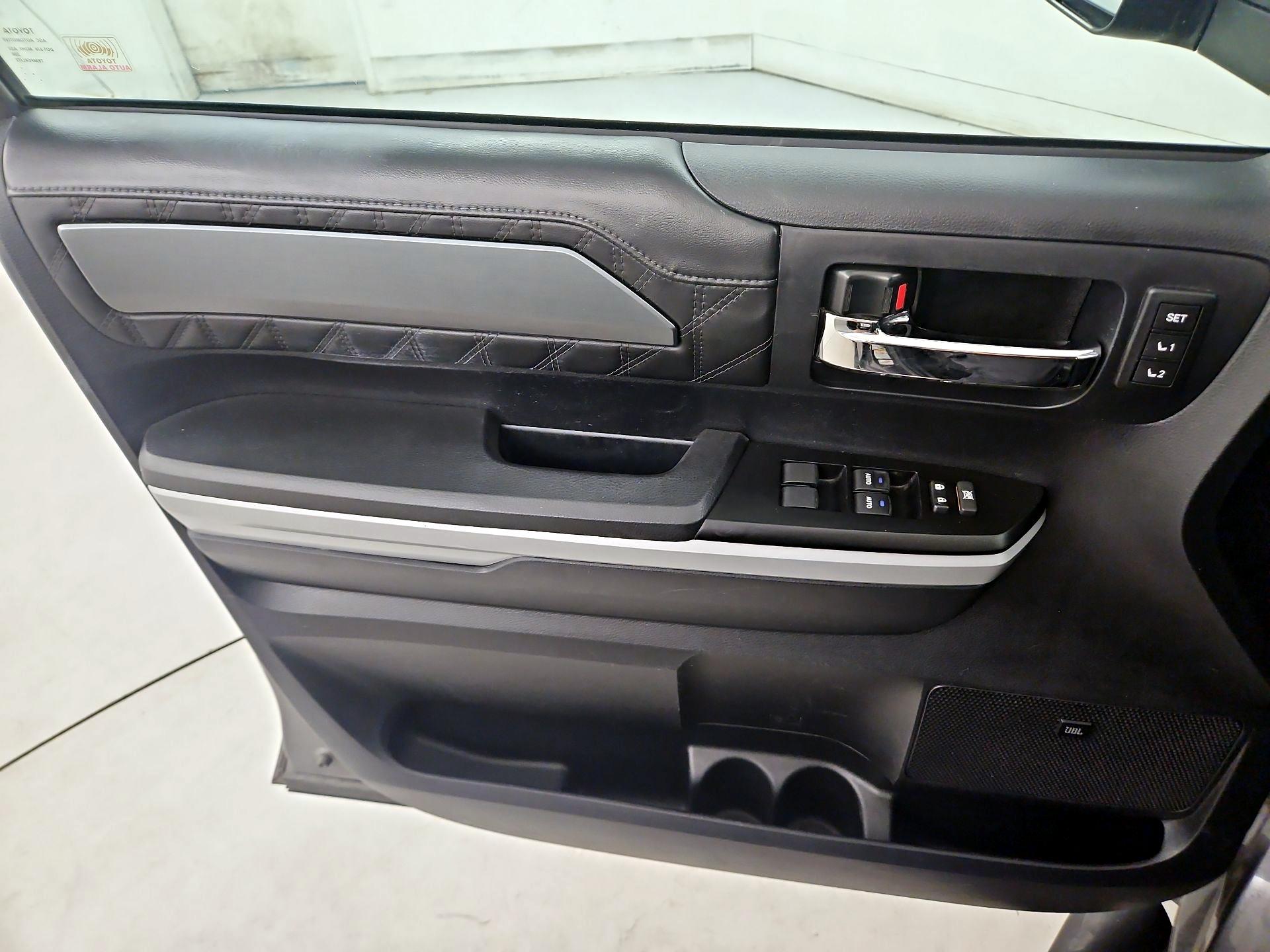 Thumbnail: 2019 Toyota Tundra - 12
