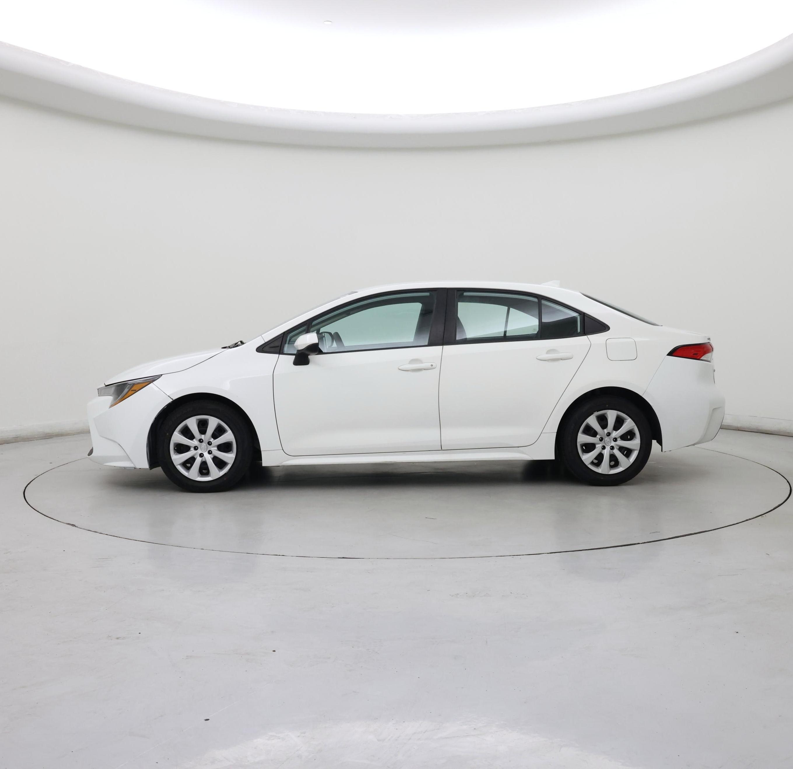 Thumbnail: 2021 Toyota Corolla - 3