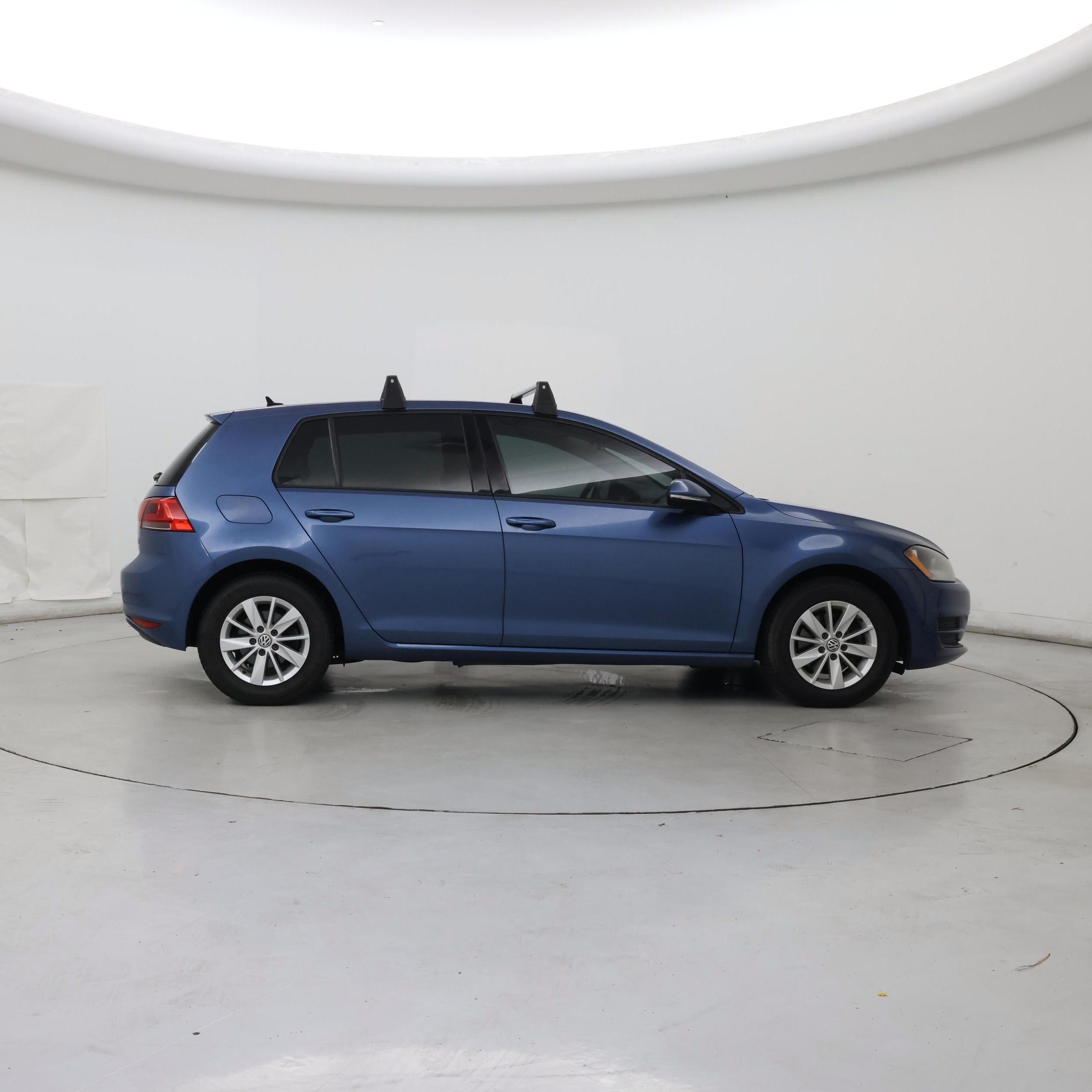 Thumbnail: 2015 Volkswagen Golf - 7