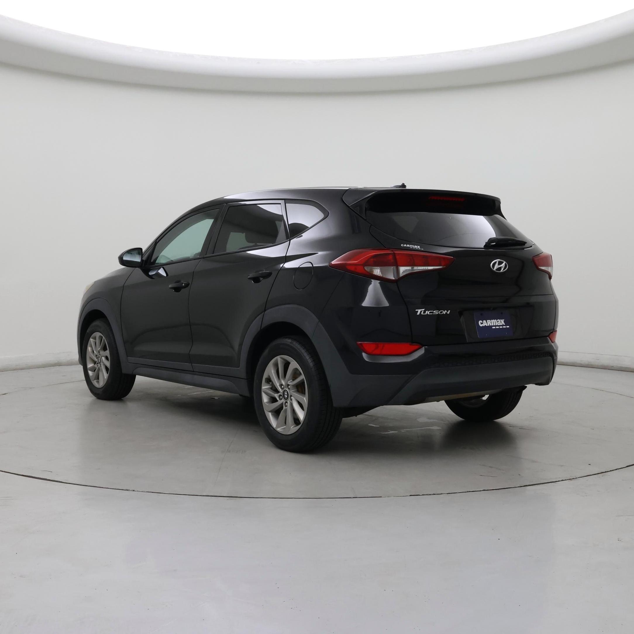 Thumbnail: 2016 Hyundai Tucson - 2
