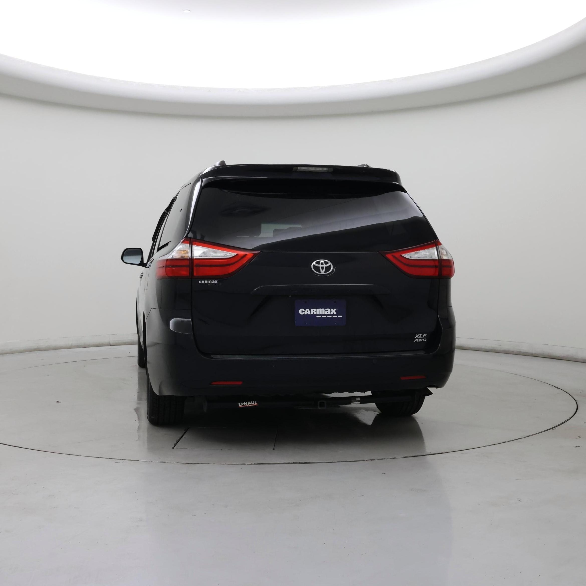 Thumbnail: 2015 Toyota Sienna - 6