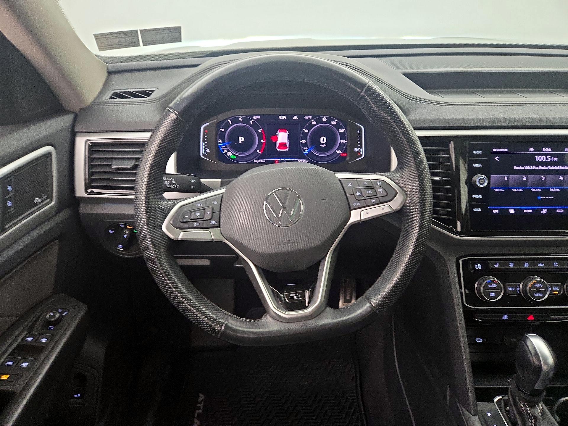 Thumbnail: 2022 Volkswagen Atlas - 10