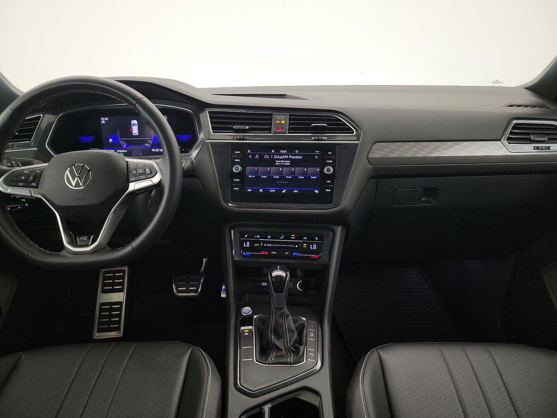 Thumbnail: 2023 Volkswagen Tiguan - 9